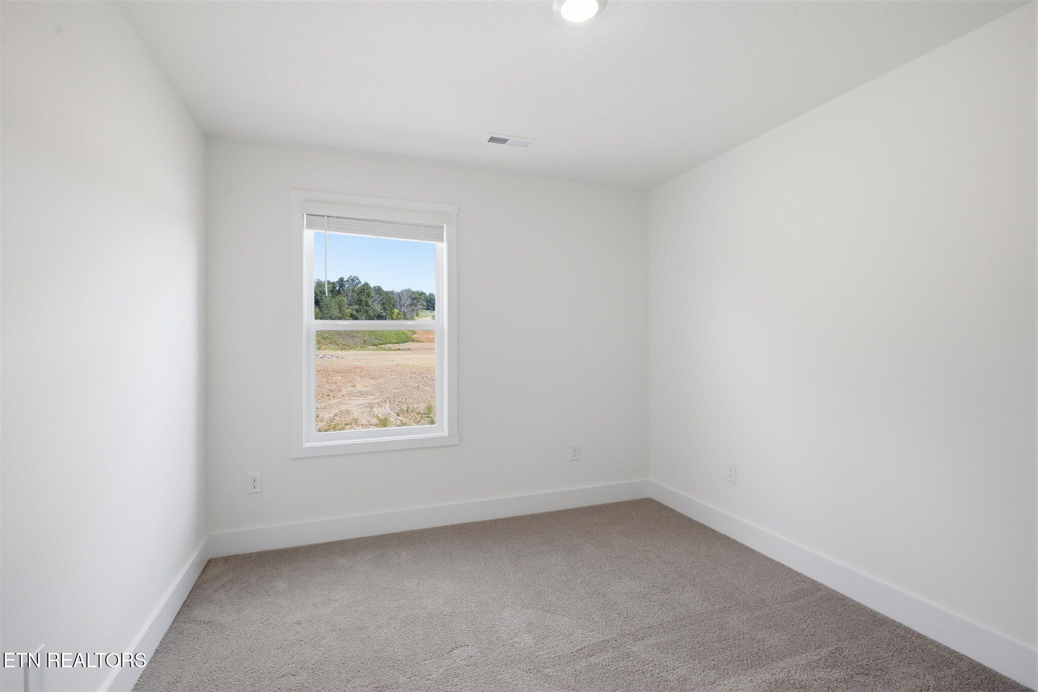 1414 Relaxation Run Sevierville TN 37876