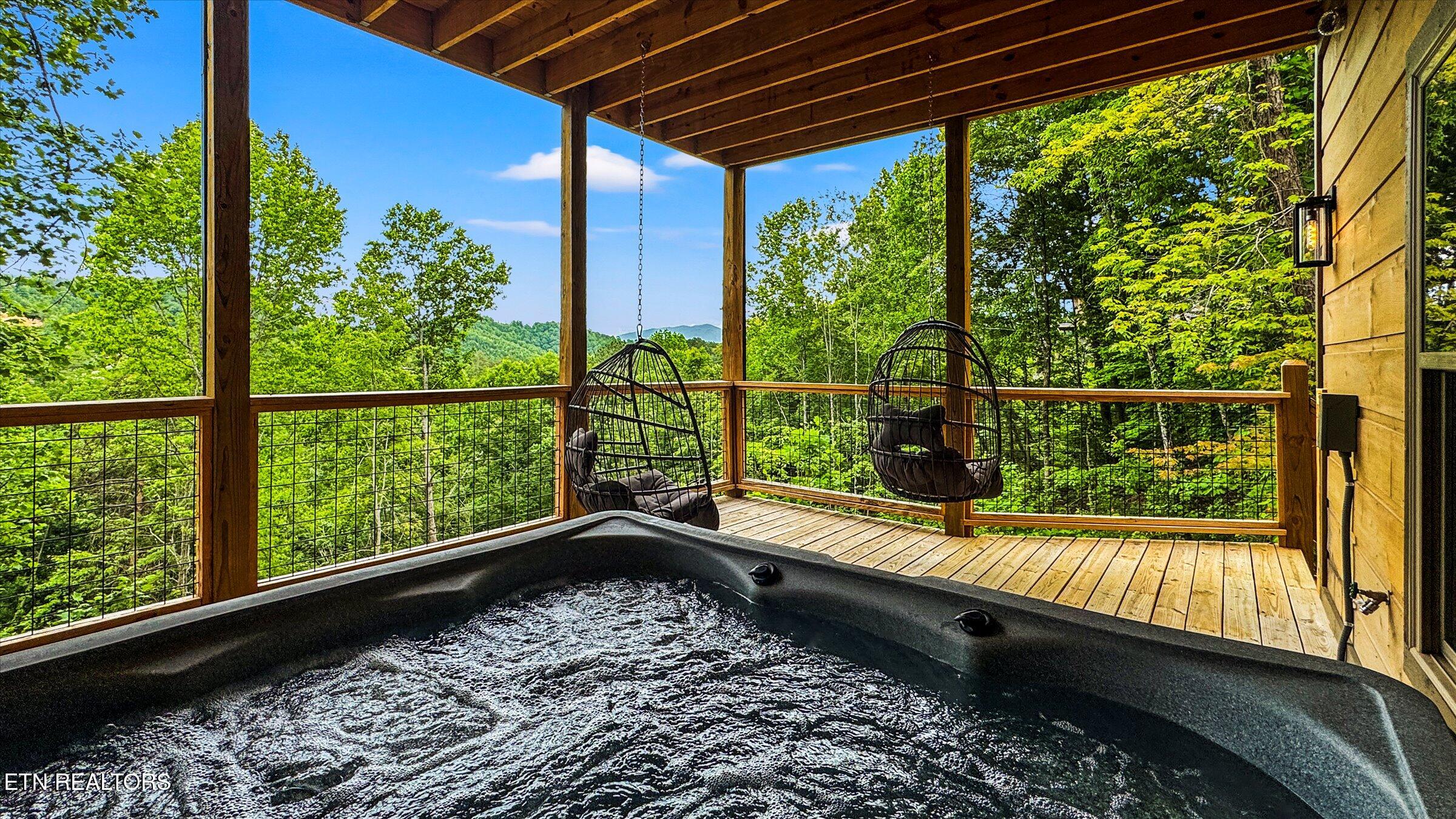 2939 Lightning Strike Drive Sevierville TN 37862
