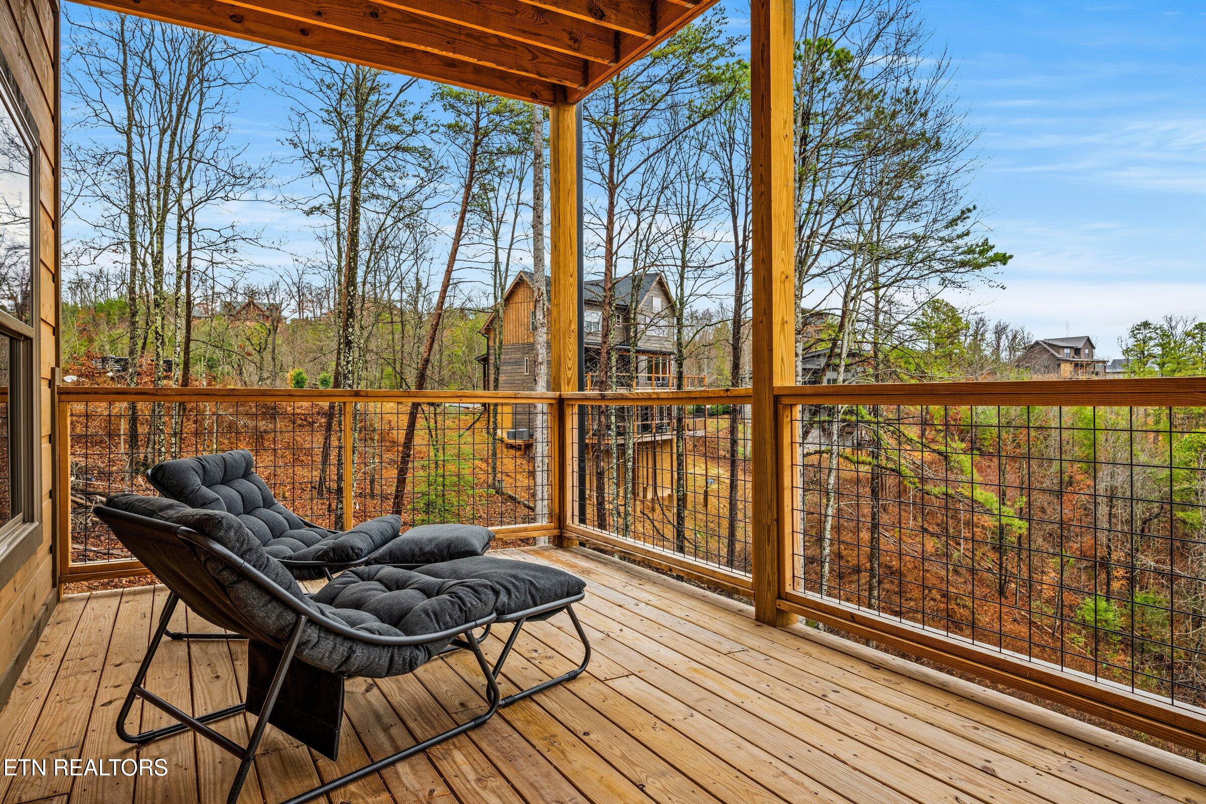 2939 Lightning Strike Drive Sevierville TN 37862