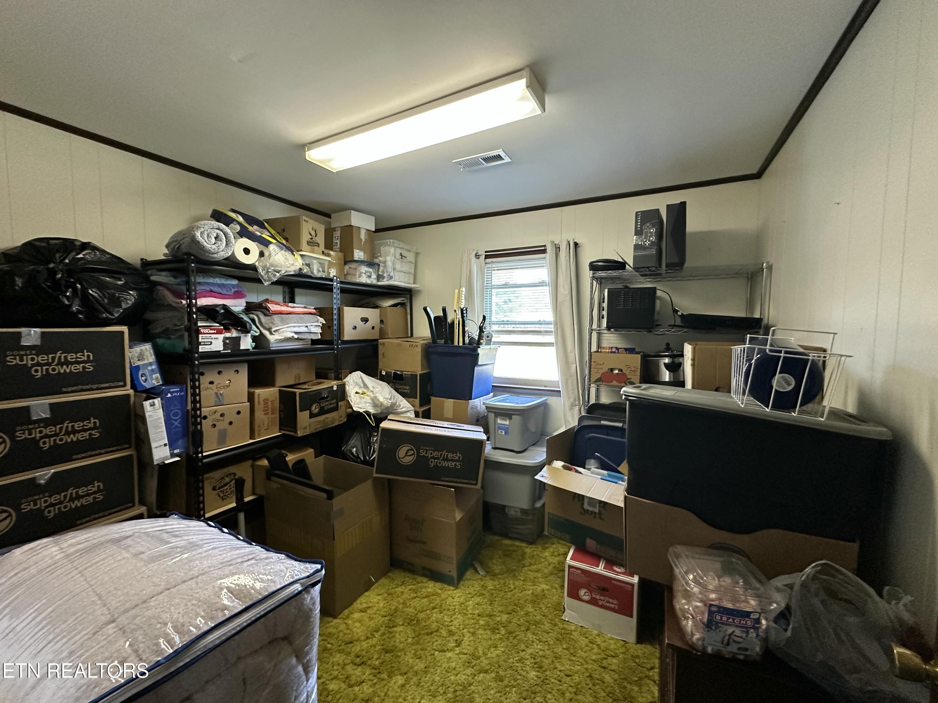 2854 Airport Road Oakdale TN 37829