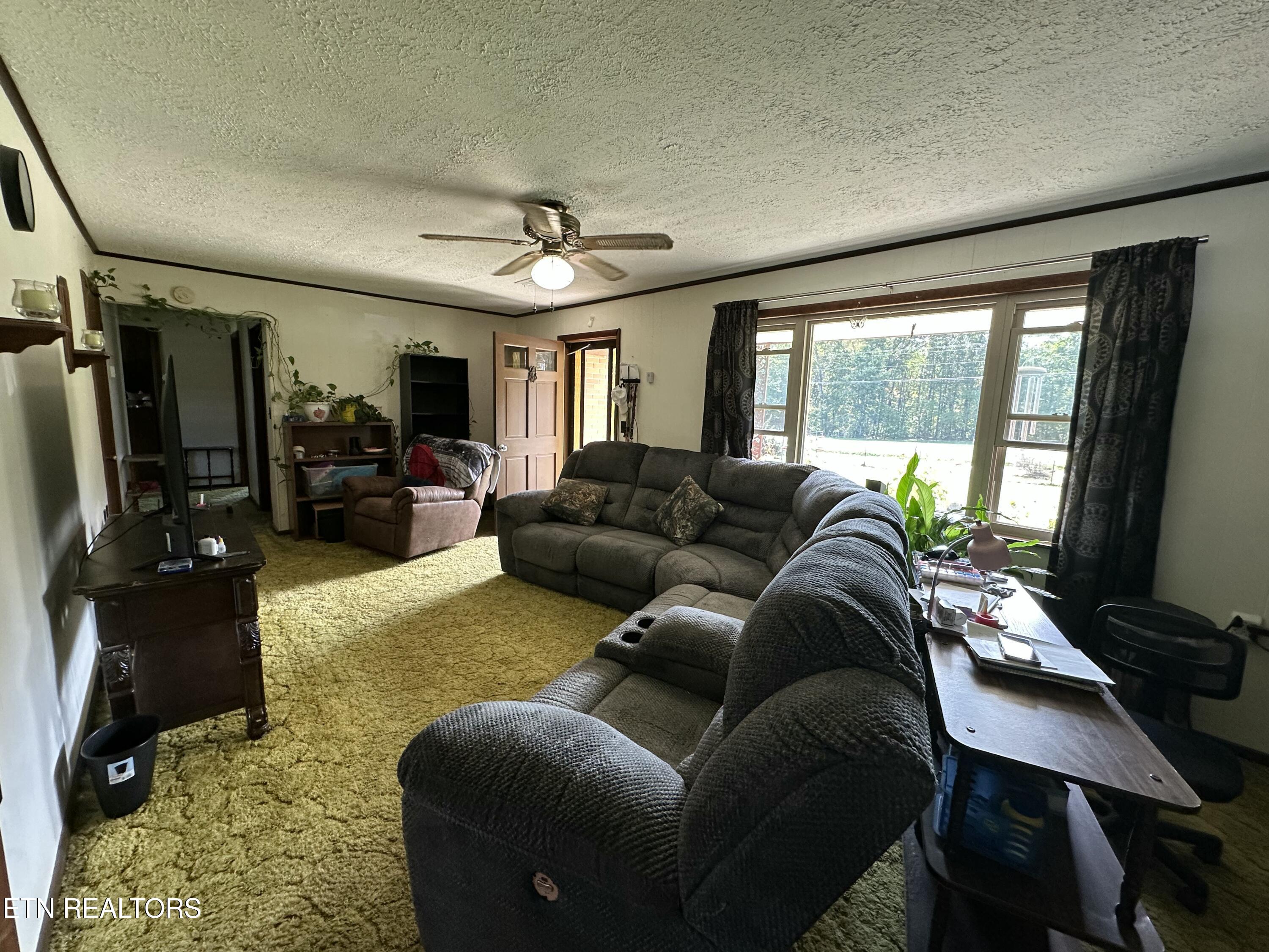 2854 Airport Road Oakdale TN 37829