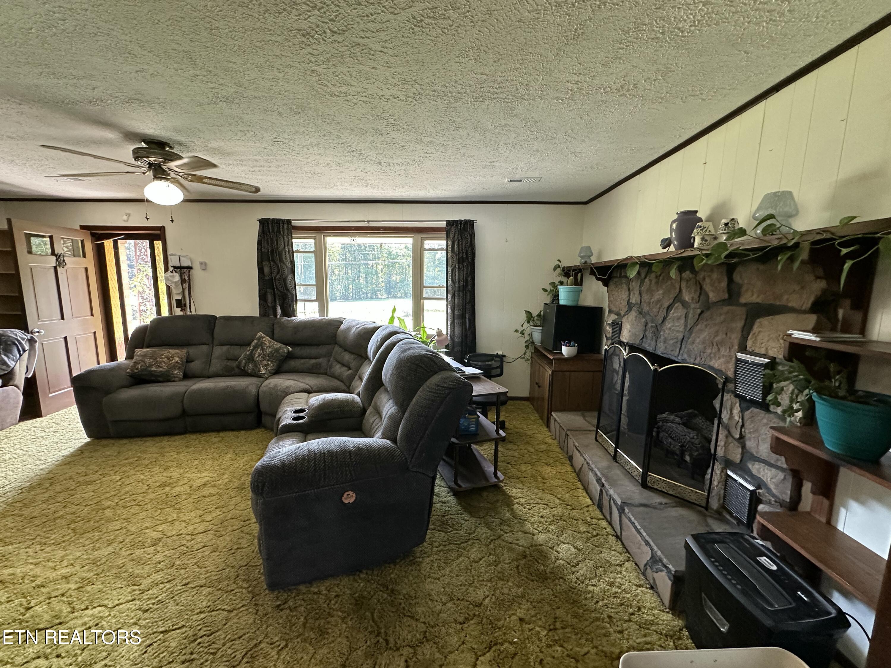 2854 Airport Road Oakdale TN 37829