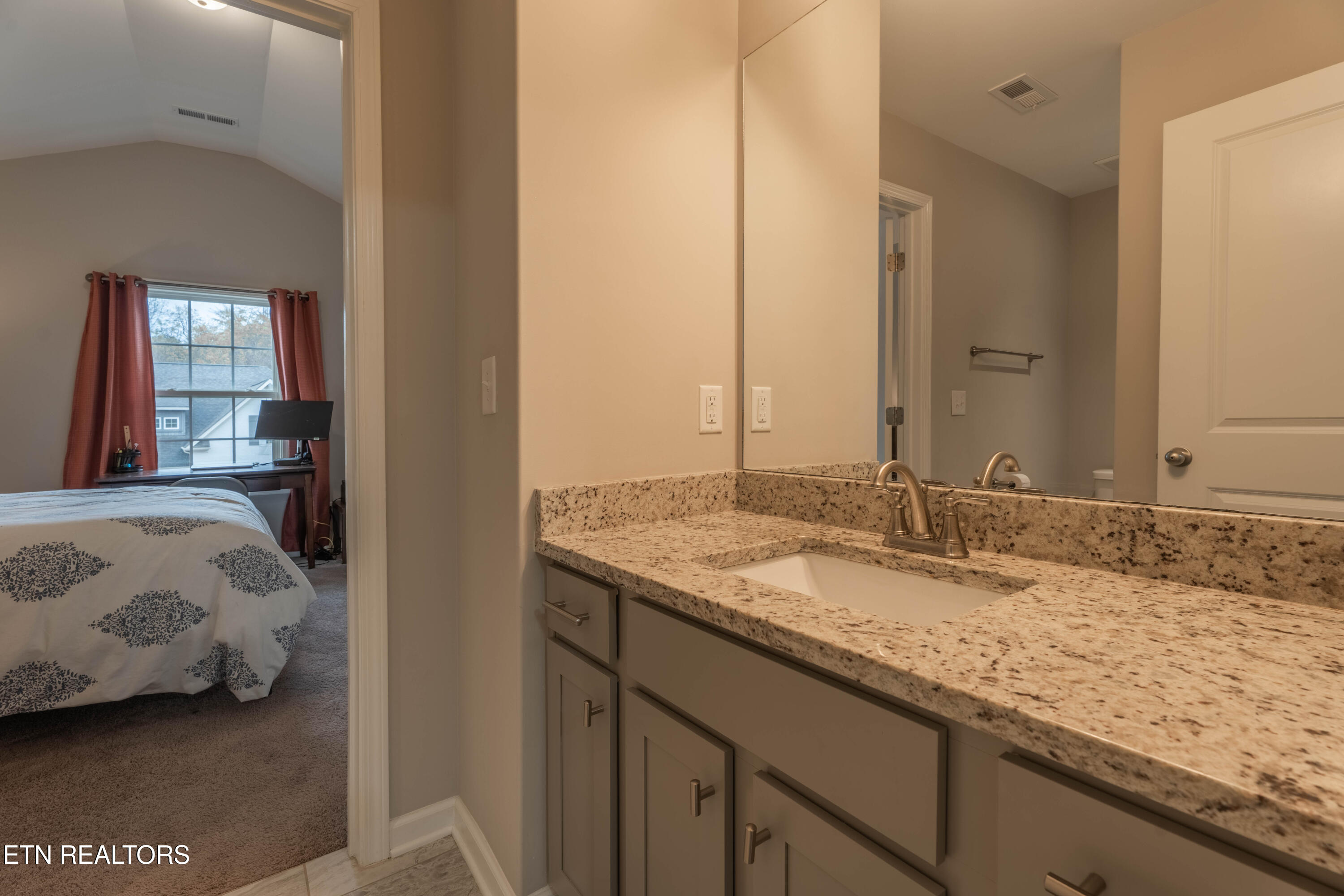 3325 Flagstaff Lane Knoxville TN 37931