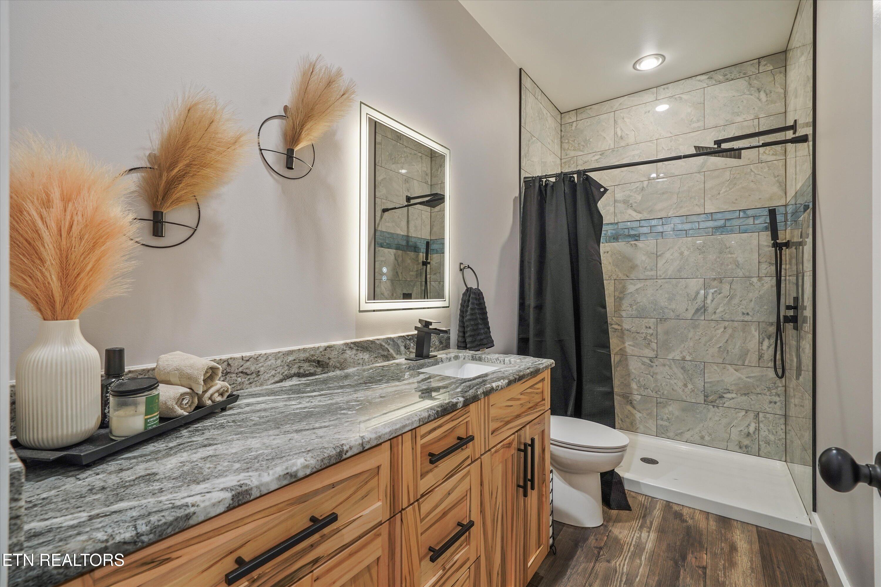 964 Deerwood Drive Dandridge TN 37725