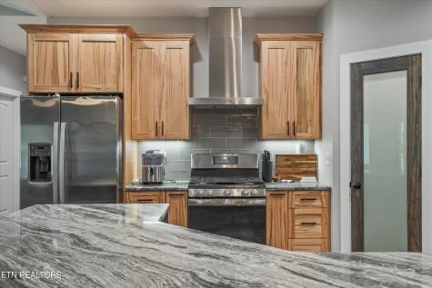 964 Deerwood Drive Dandridge TN 37725