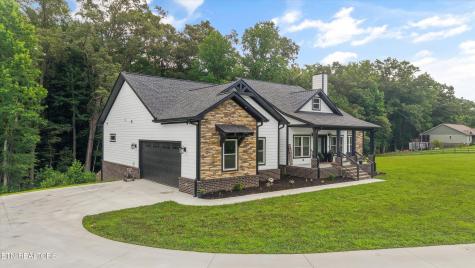 964 Deerwood Drive Dandridge TN 37725