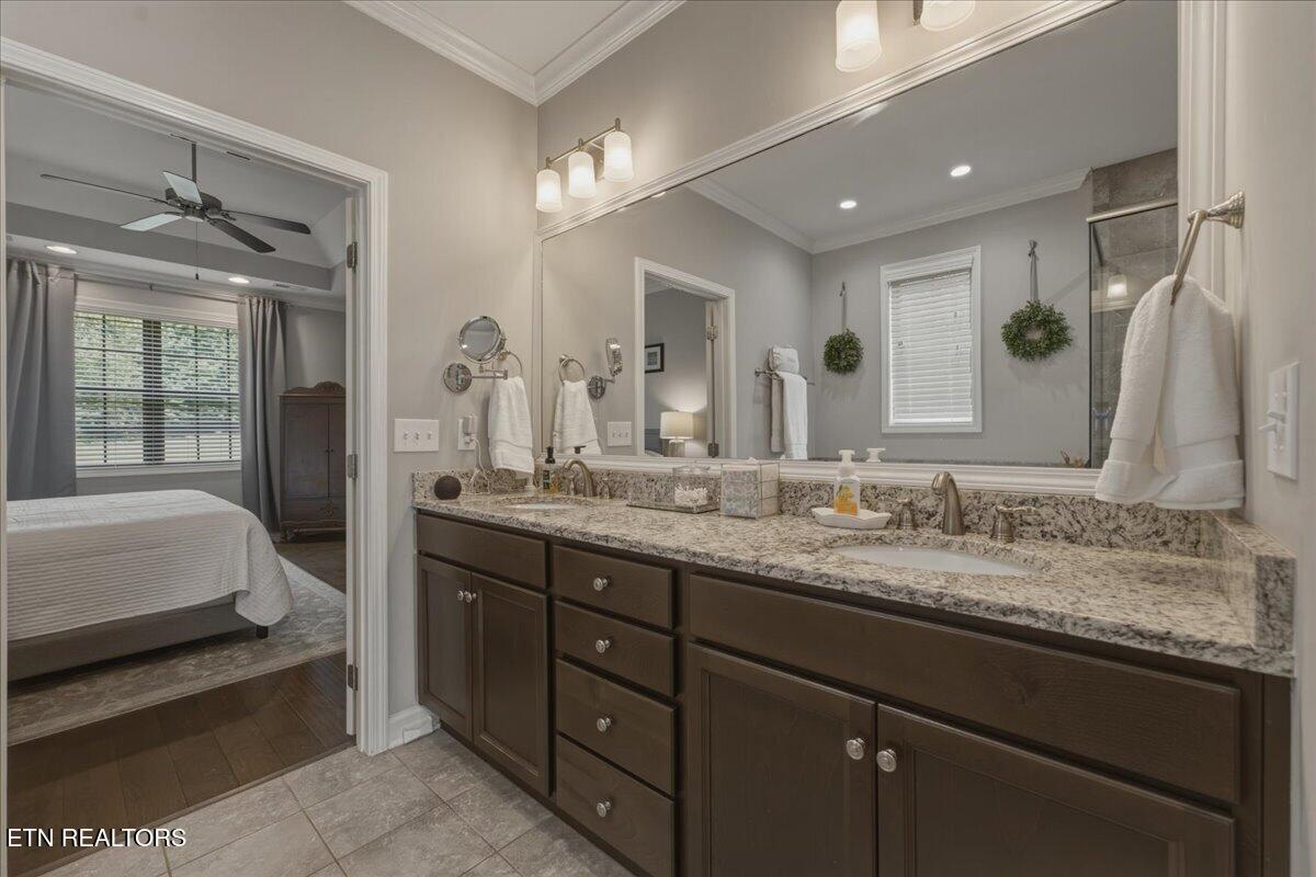 2220 Villa Garden Way Knoxville TN 37932
