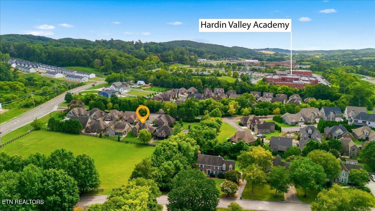 2220 Villa Garden Way Knoxville TN 37932