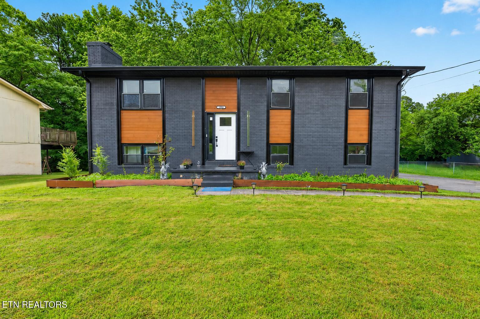 2904 NE Gordon Place Knoxville TN 37918