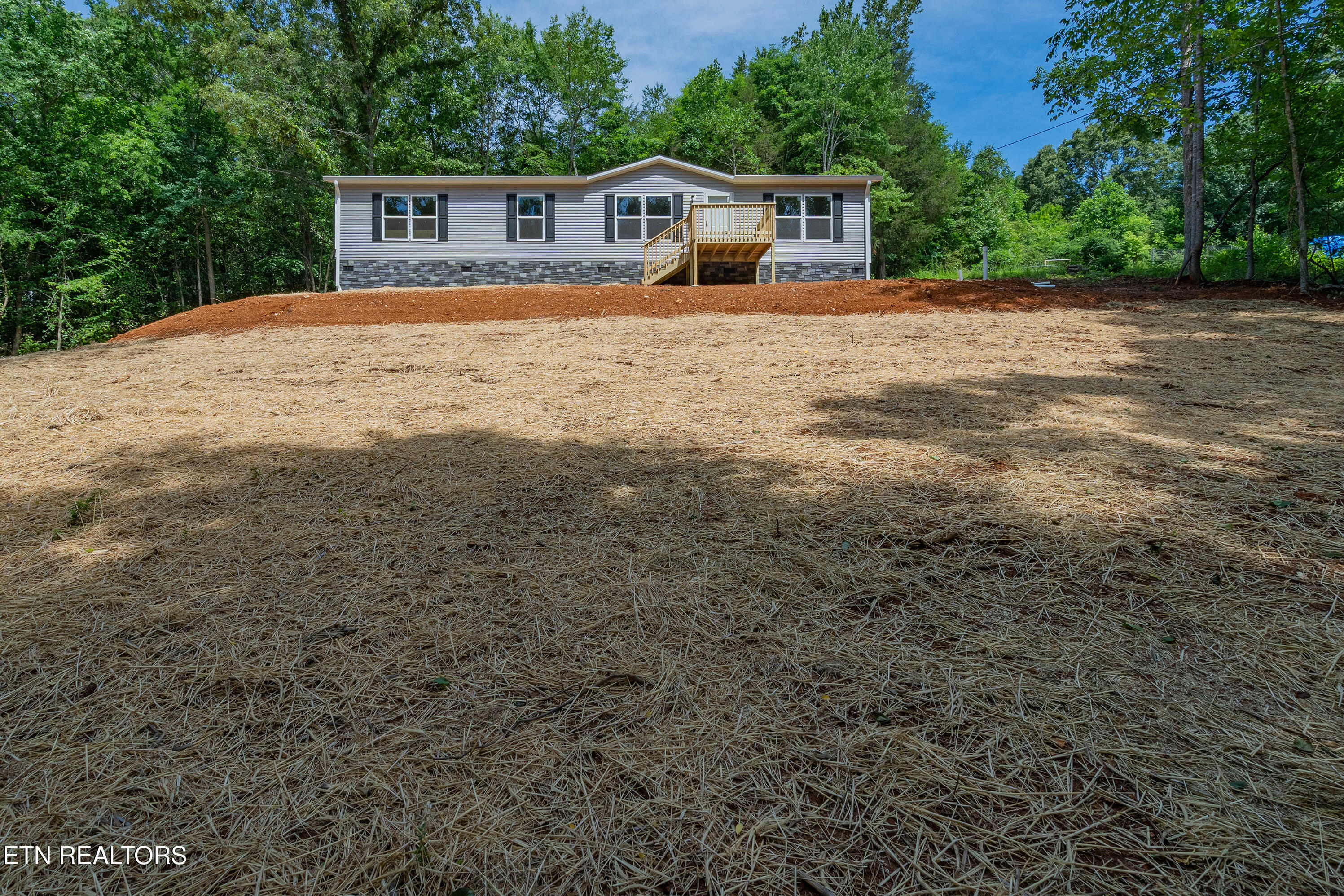 358 Valley Drive Loudon TN 37774
