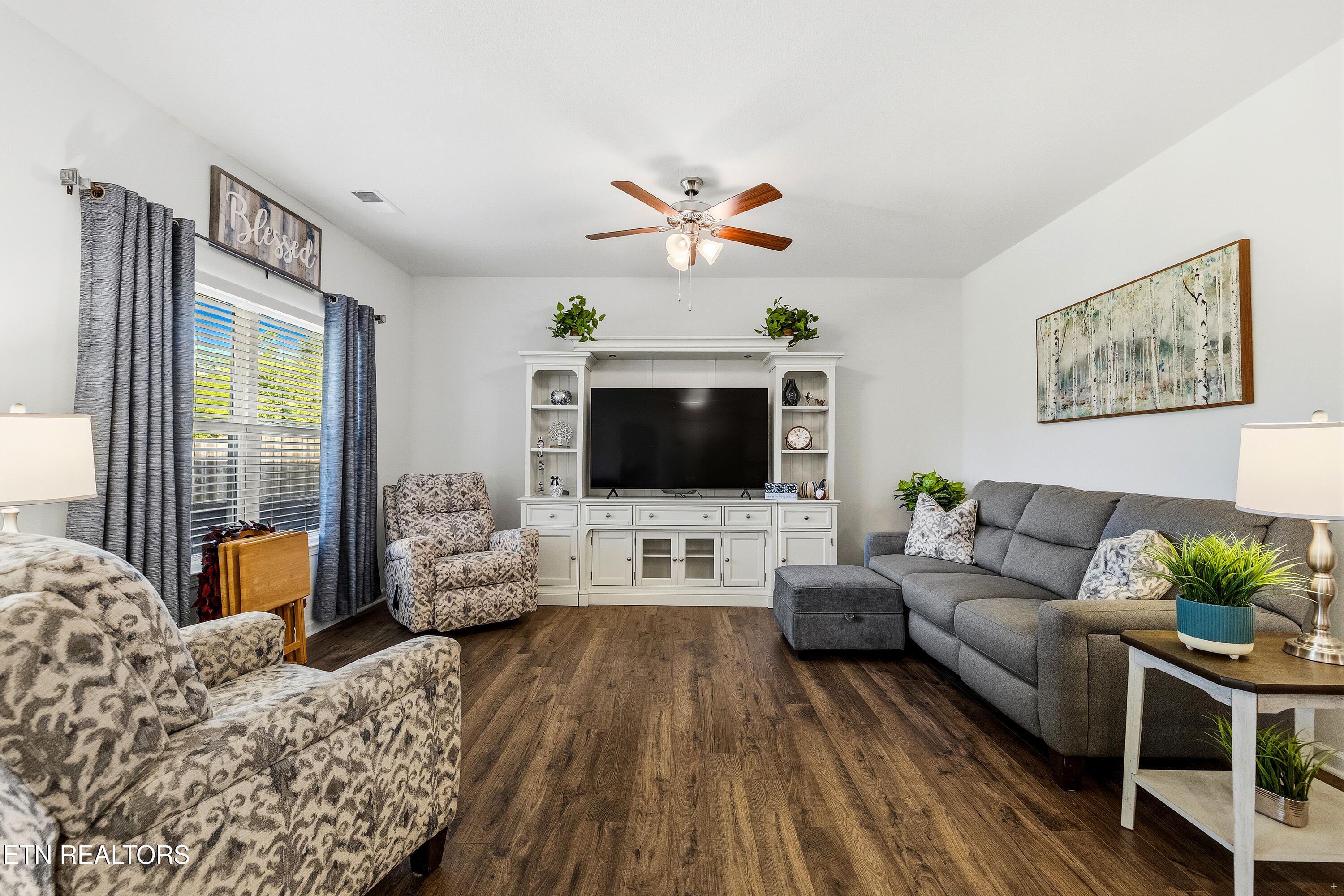 8039 Dennis Fox Lane Knoxville TN 37938