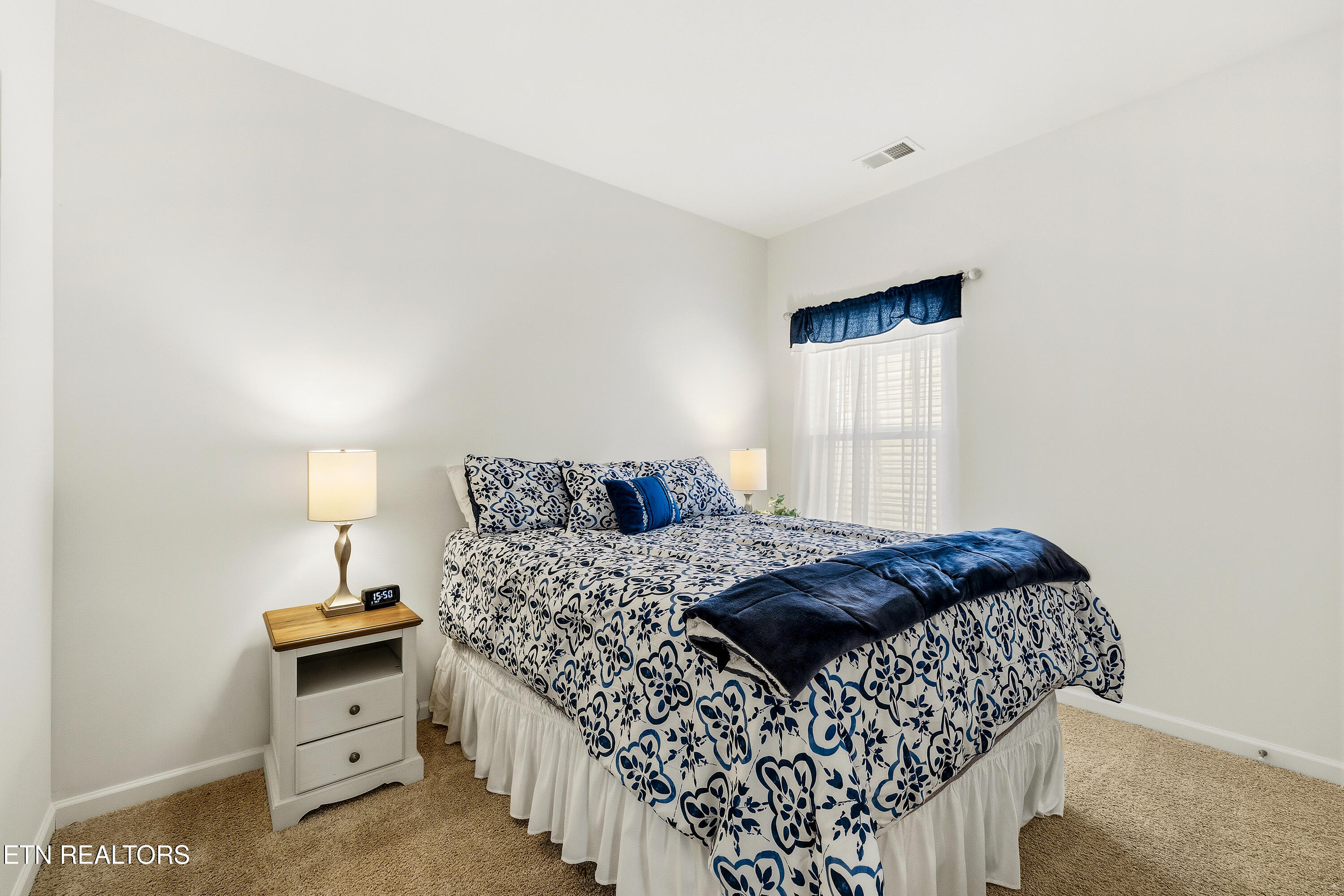 8039 Dennis Fox Lane Knoxville TN 37938