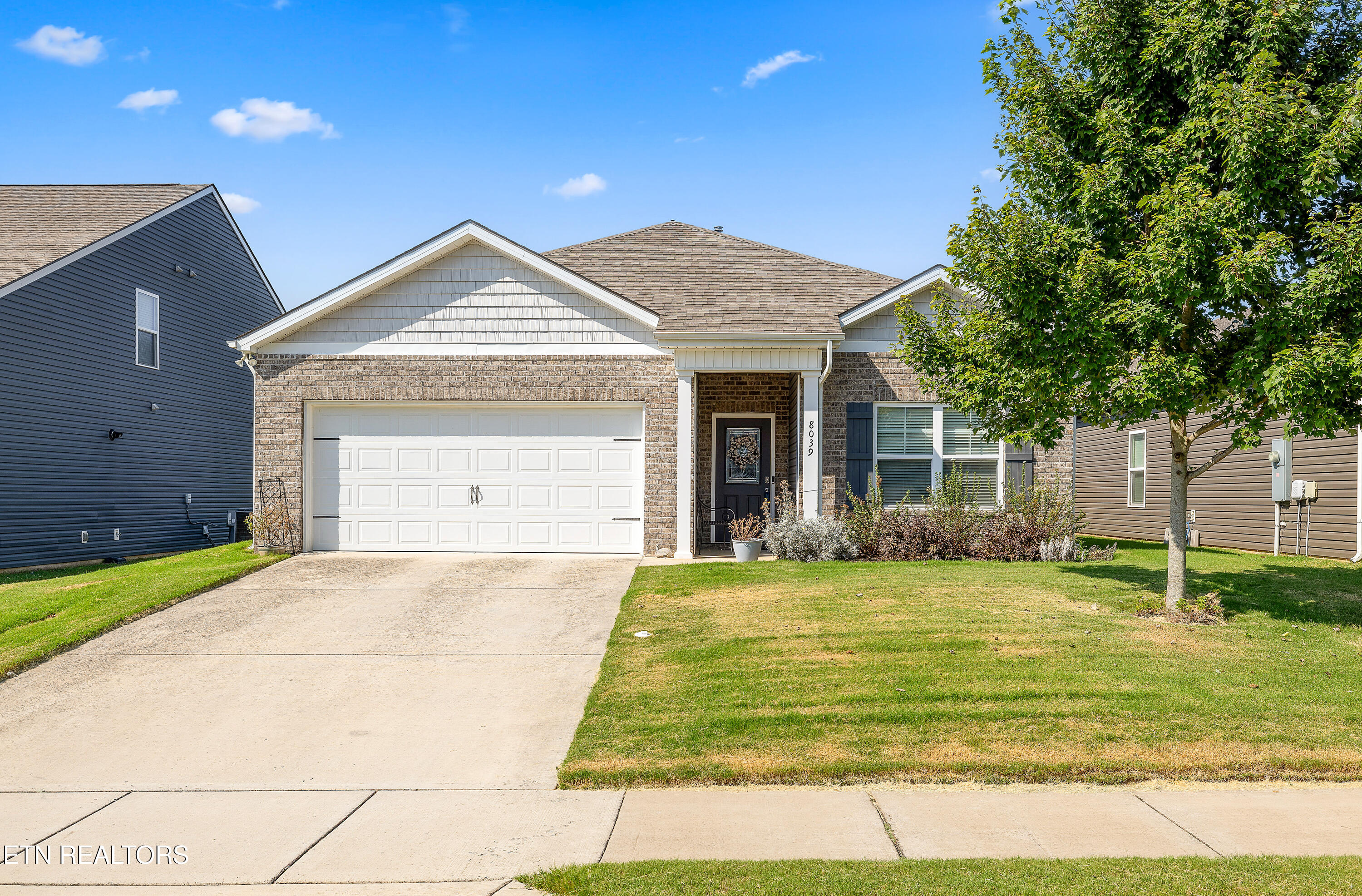 8039 Dennis Fox Lane Knoxville TN 37938