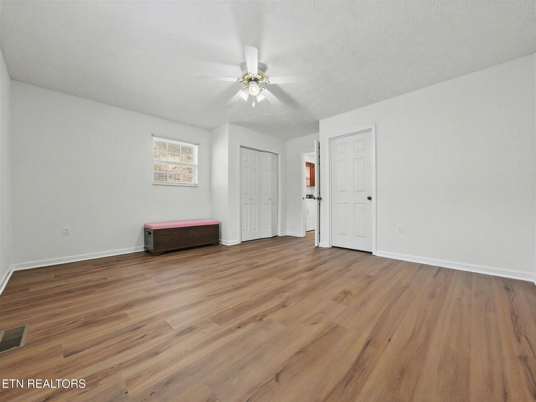 786 Pine Mountain Road Pigeon Forge TN 37863