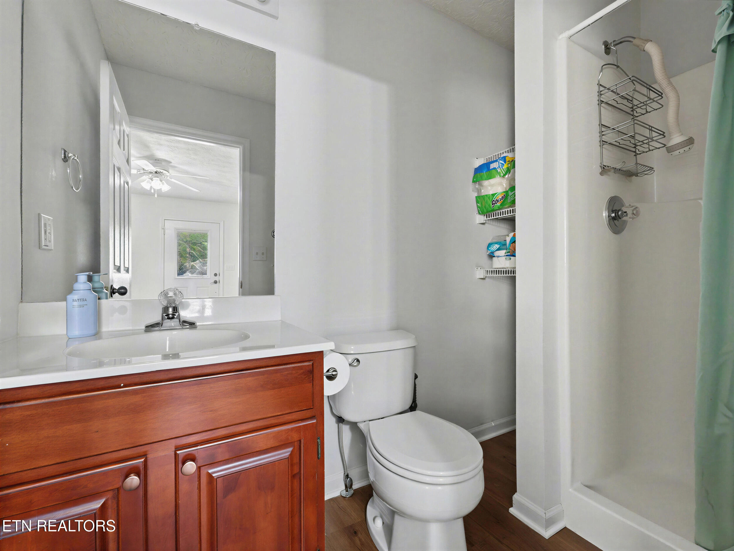 786 Pine Mountain Road Pigeon Forge TN 37863
