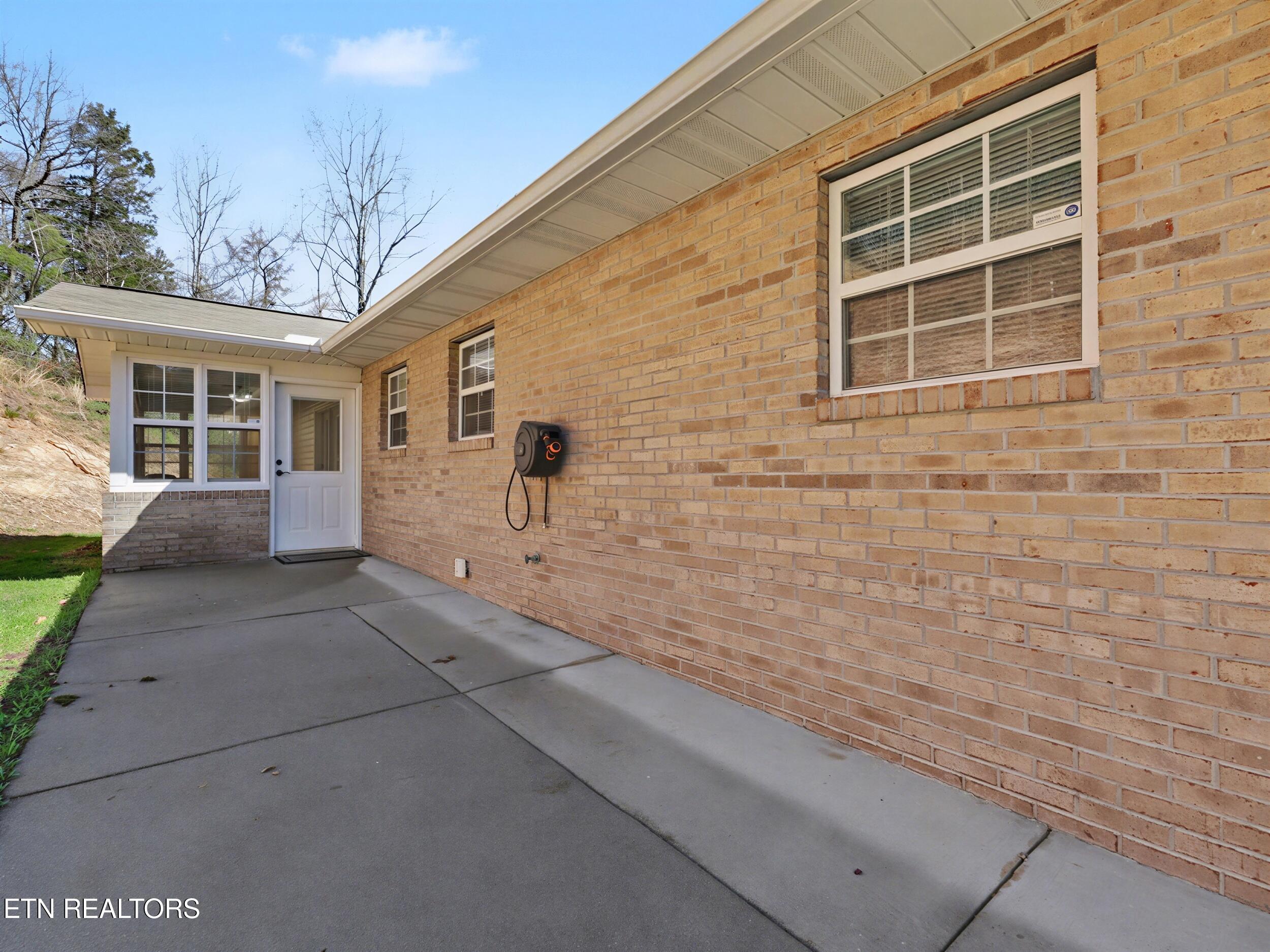 786 Pine Mountain Road Pigeon Forge TN 37863
