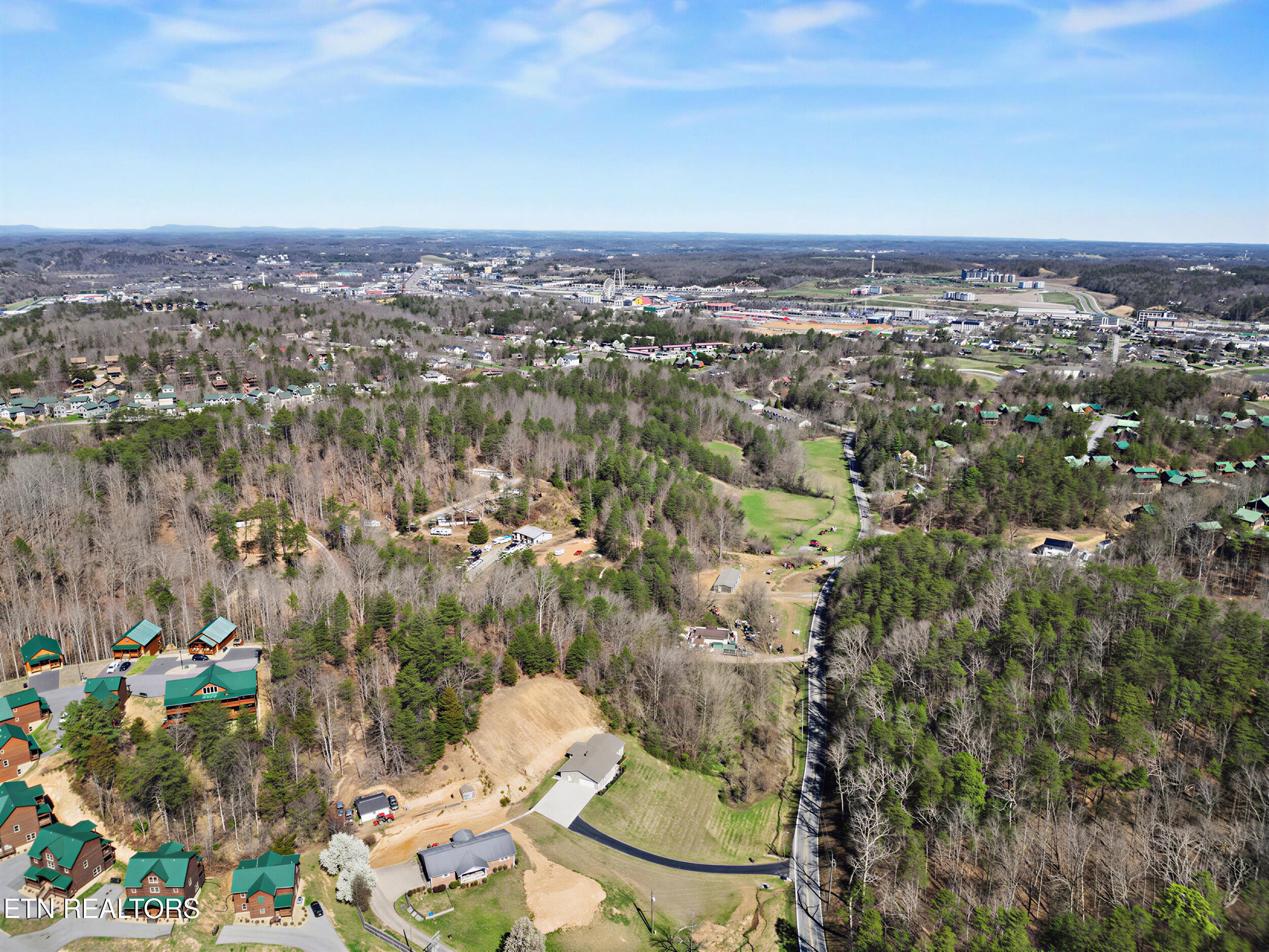 786 Pine Mountain Road Pigeon Forge TN 37863