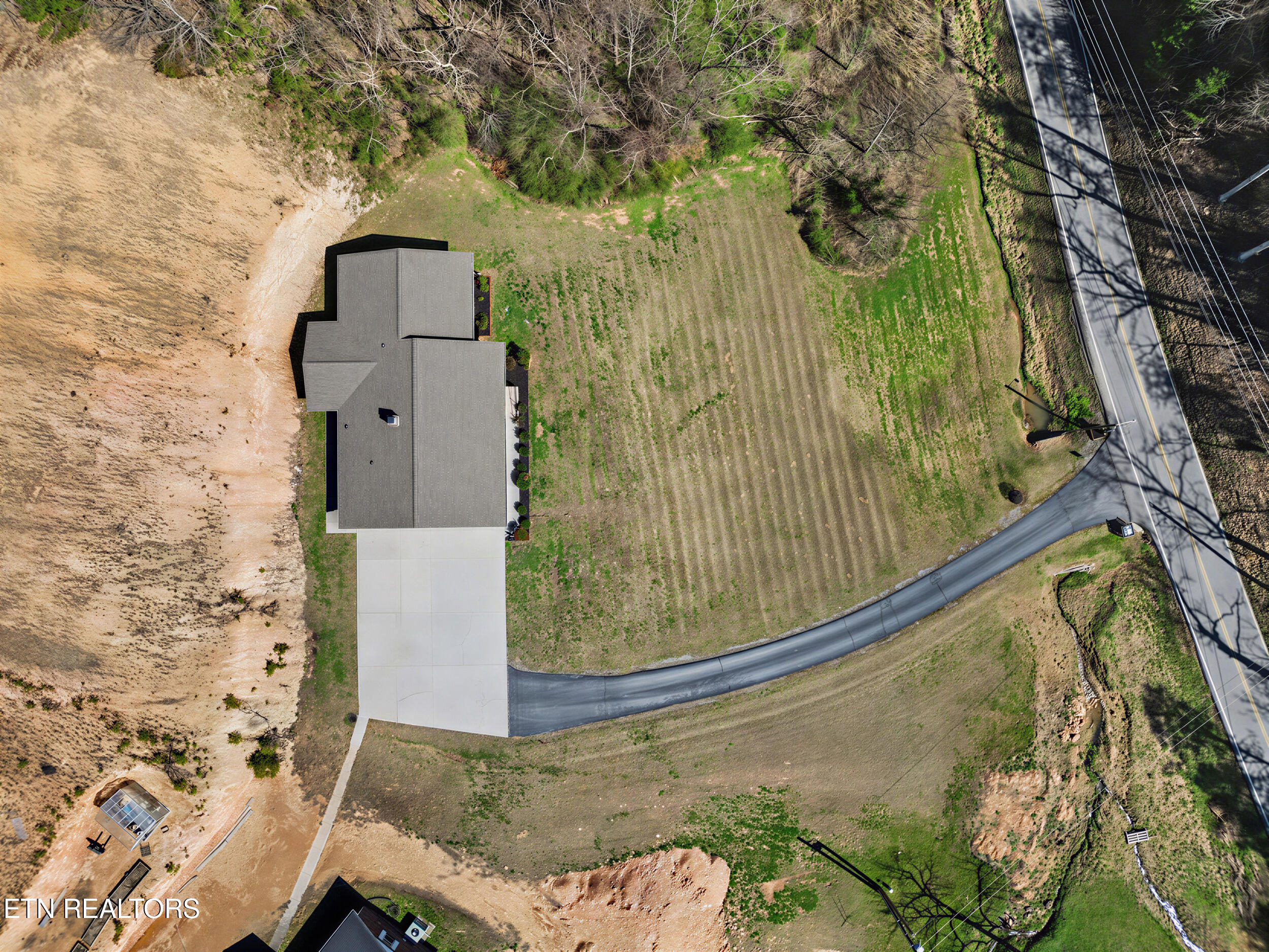 786 Pine Mountain Road Pigeon Forge TN 37863