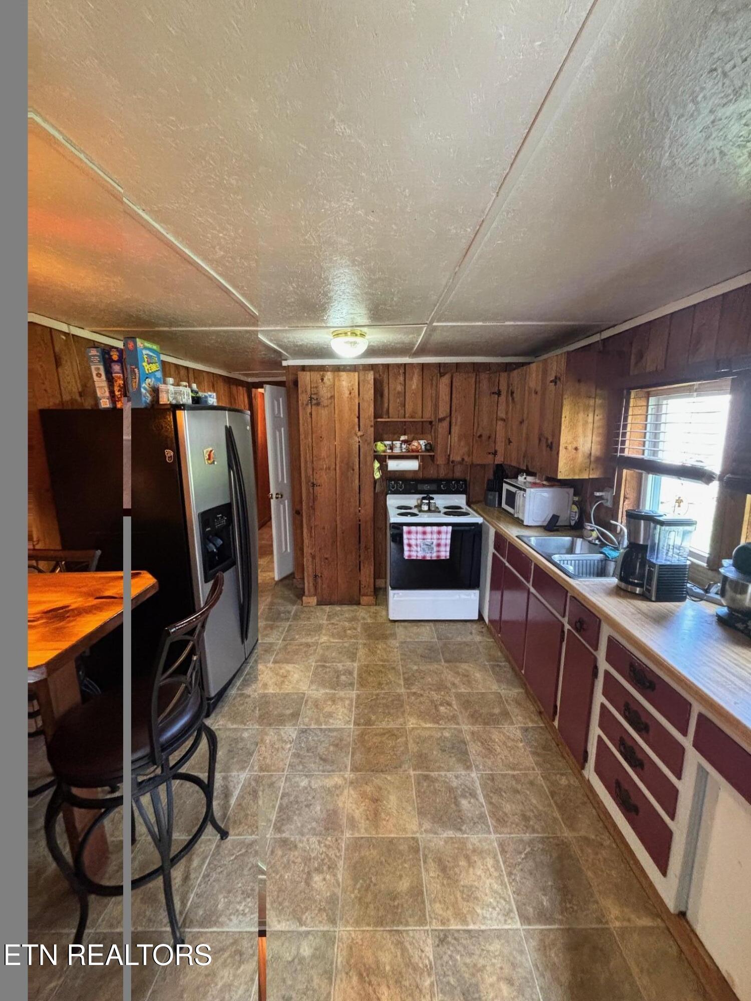 1012 Fourth Street Crossville TN 38555