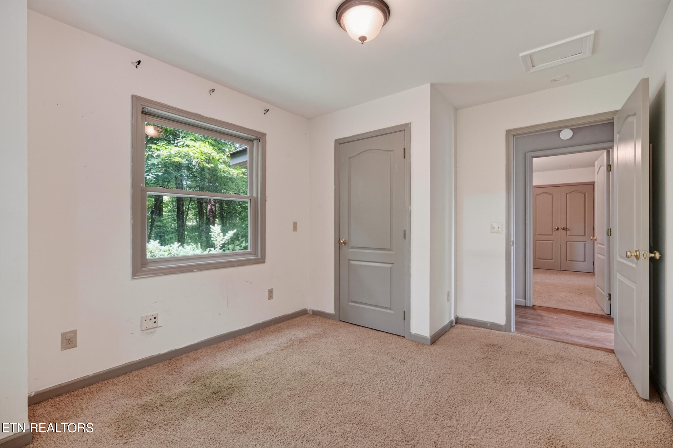 2946 Pen Hook Road Monterey TN 38574
