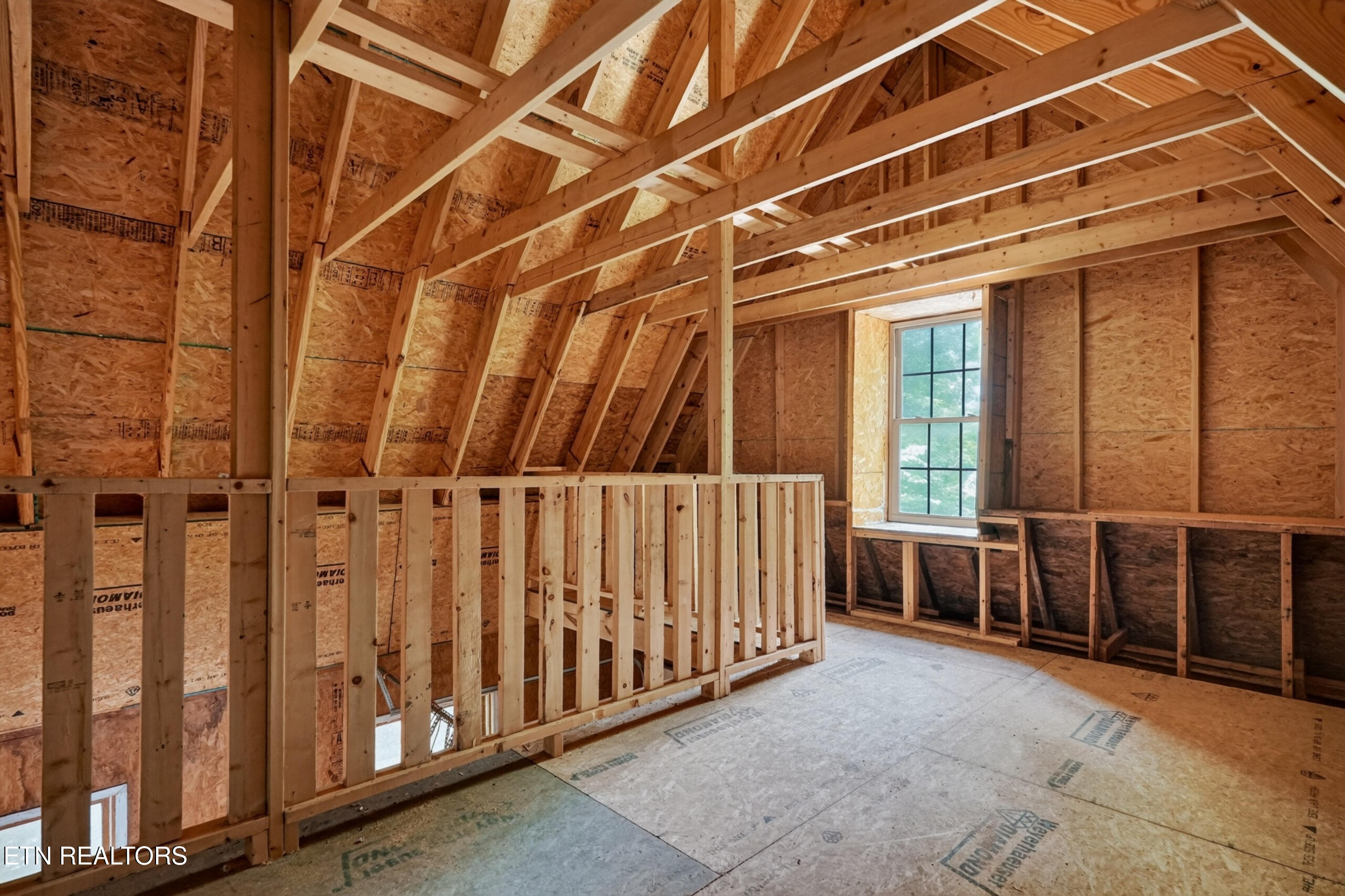 2946 Pen Hook Road Monterey TN 38574