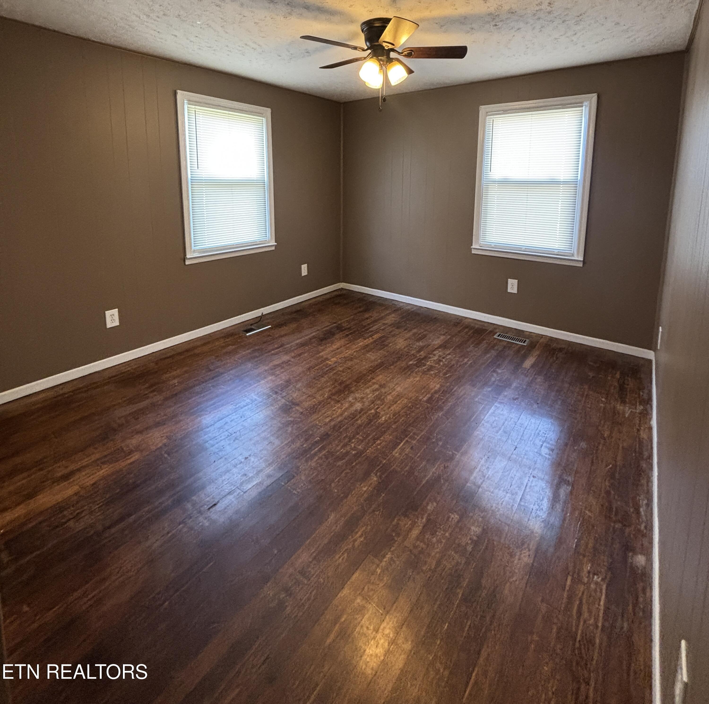 3410 Feathers Street Knoxville TN 37920