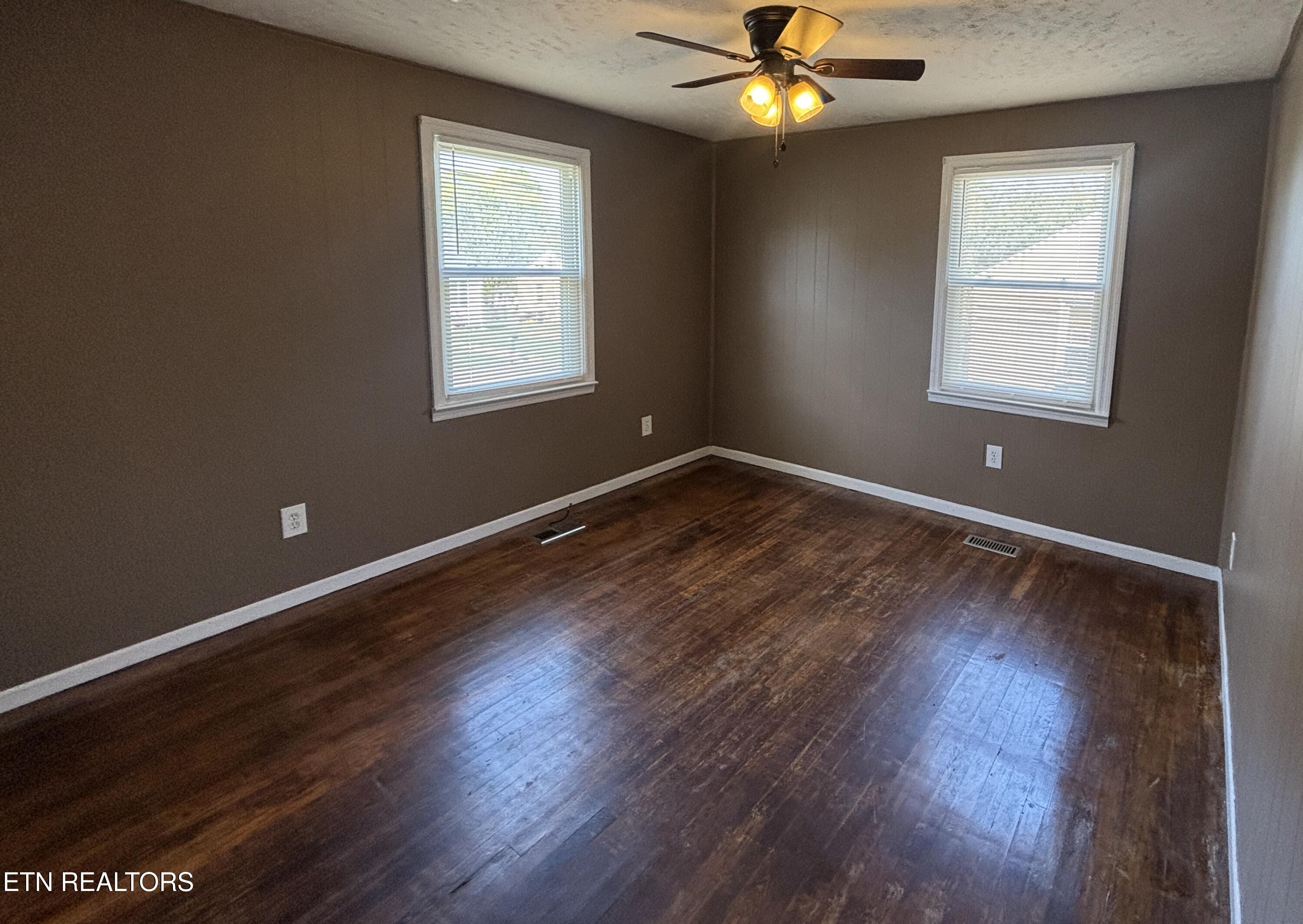 3410 Feathers Street Knoxville TN 37920