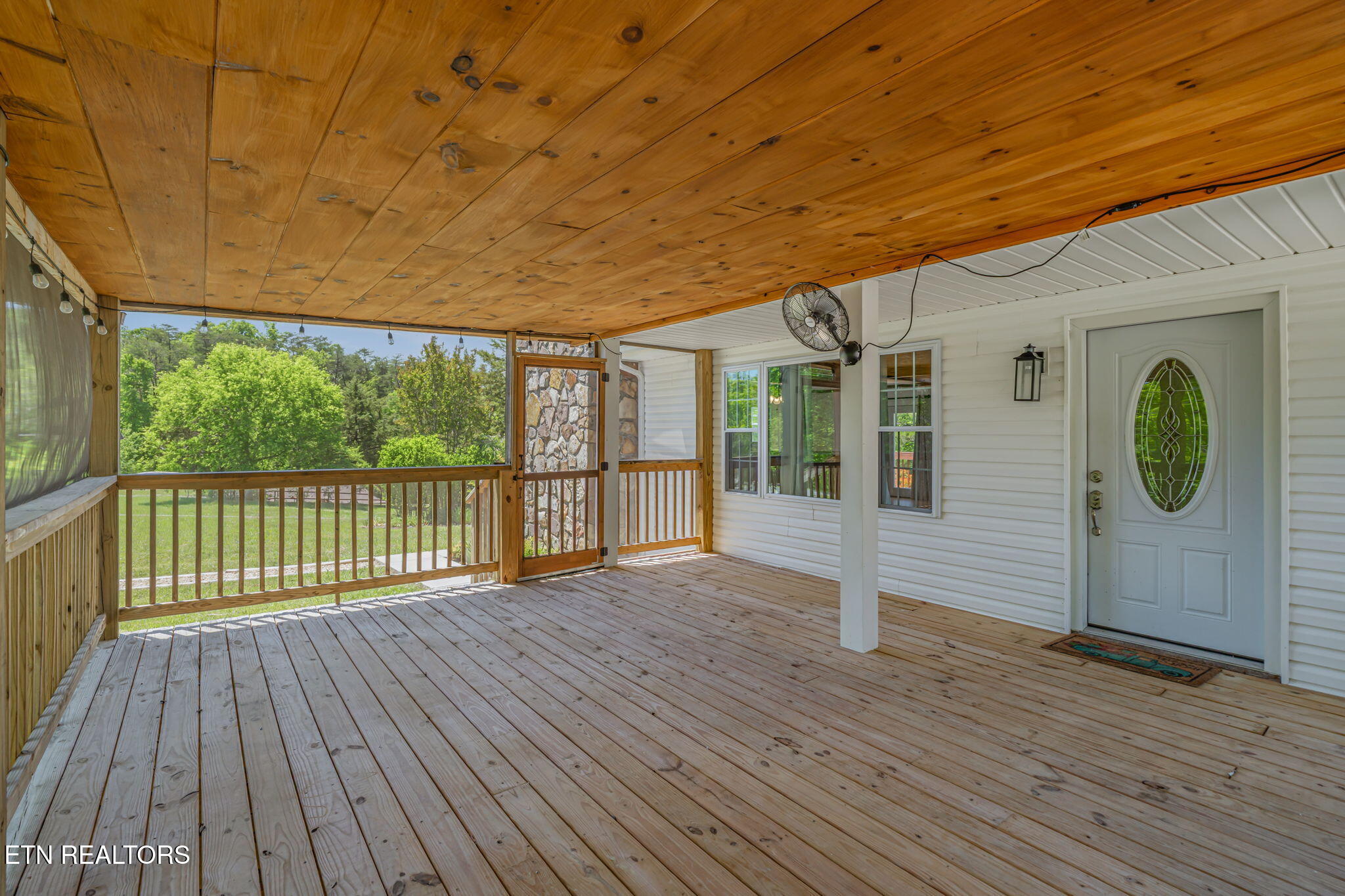 1732 Ed Huff Circle Sevierville TN 37876
