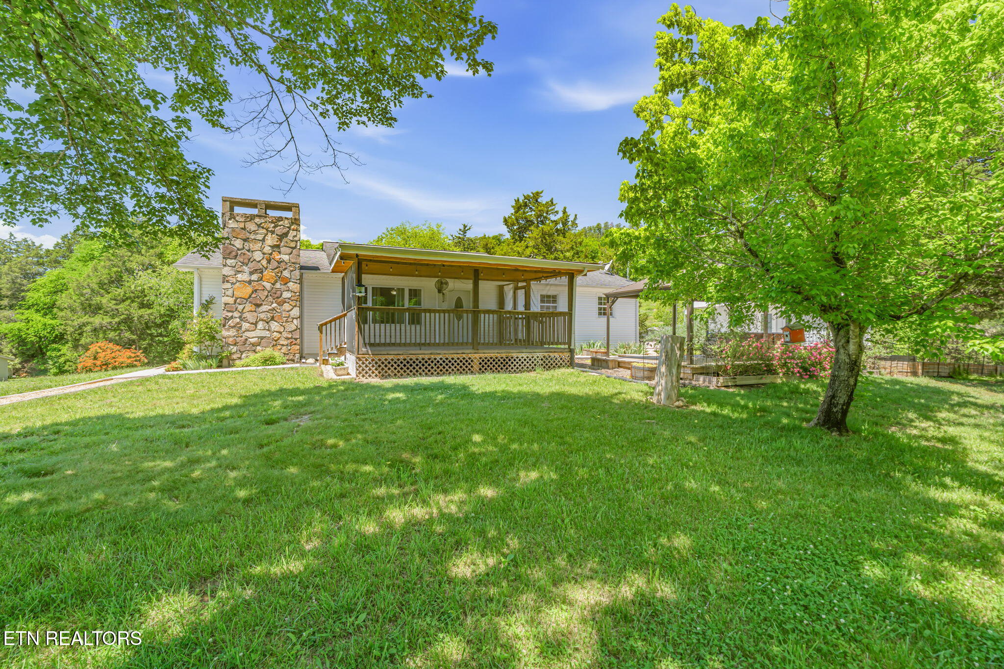1732 Ed Huff Circle Sevierville TN 37876
