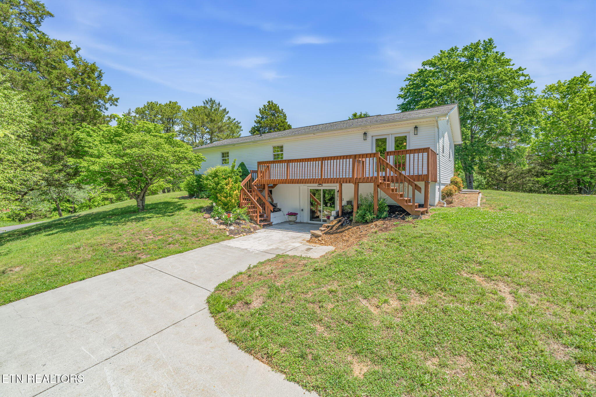 1732 Ed Huff Circle Sevierville TN 37876