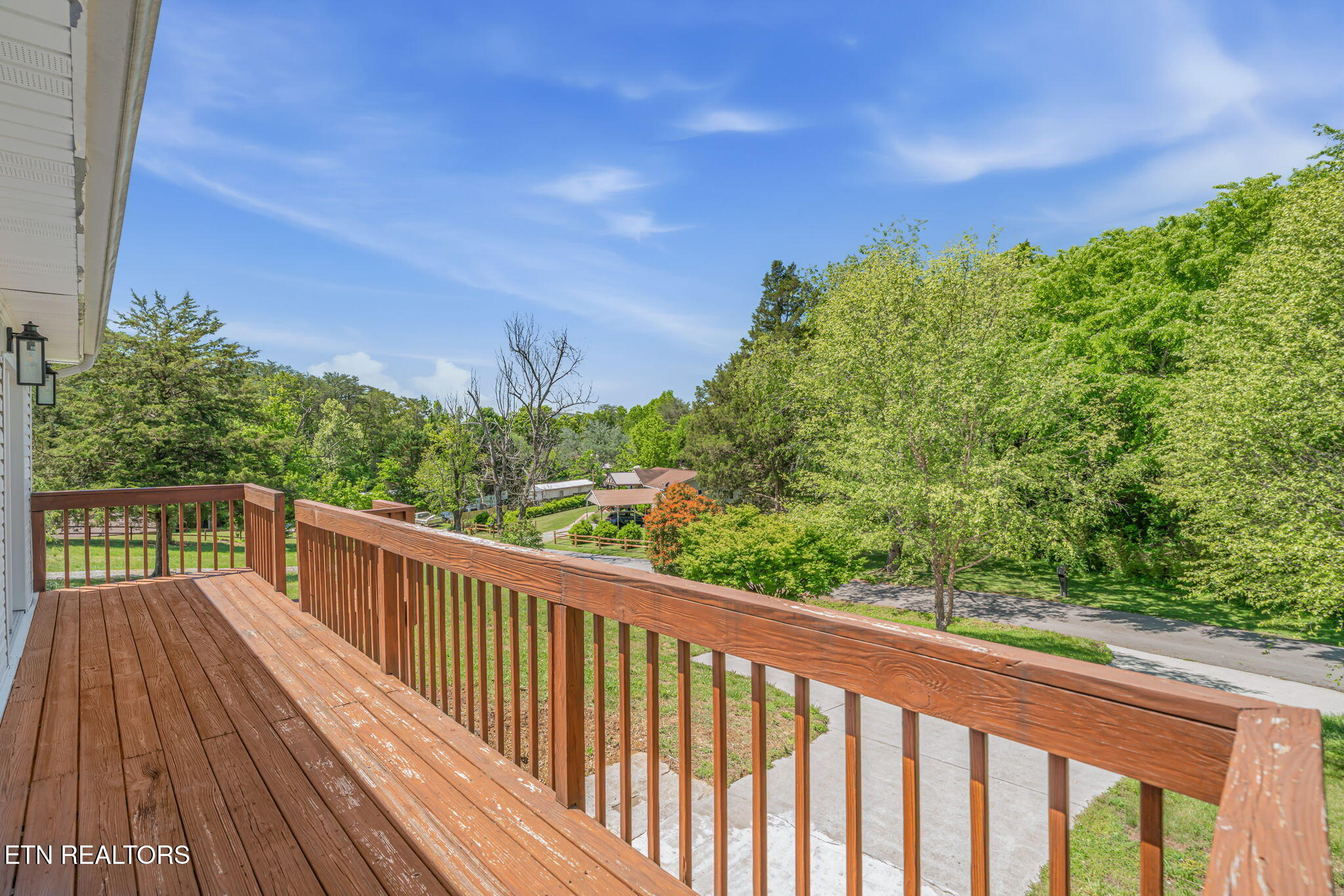 1732 Ed Huff Circle Sevierville TN 37876