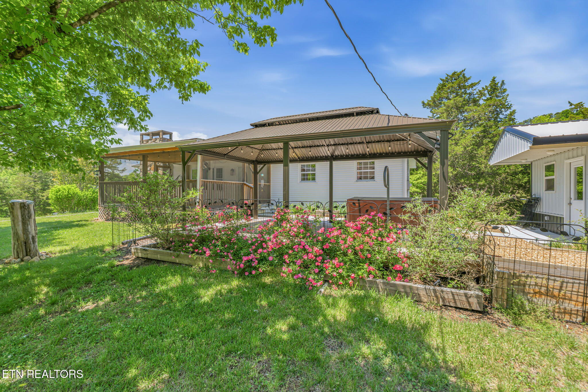 1732 Ed Huff Circle Sevierville TN 37876