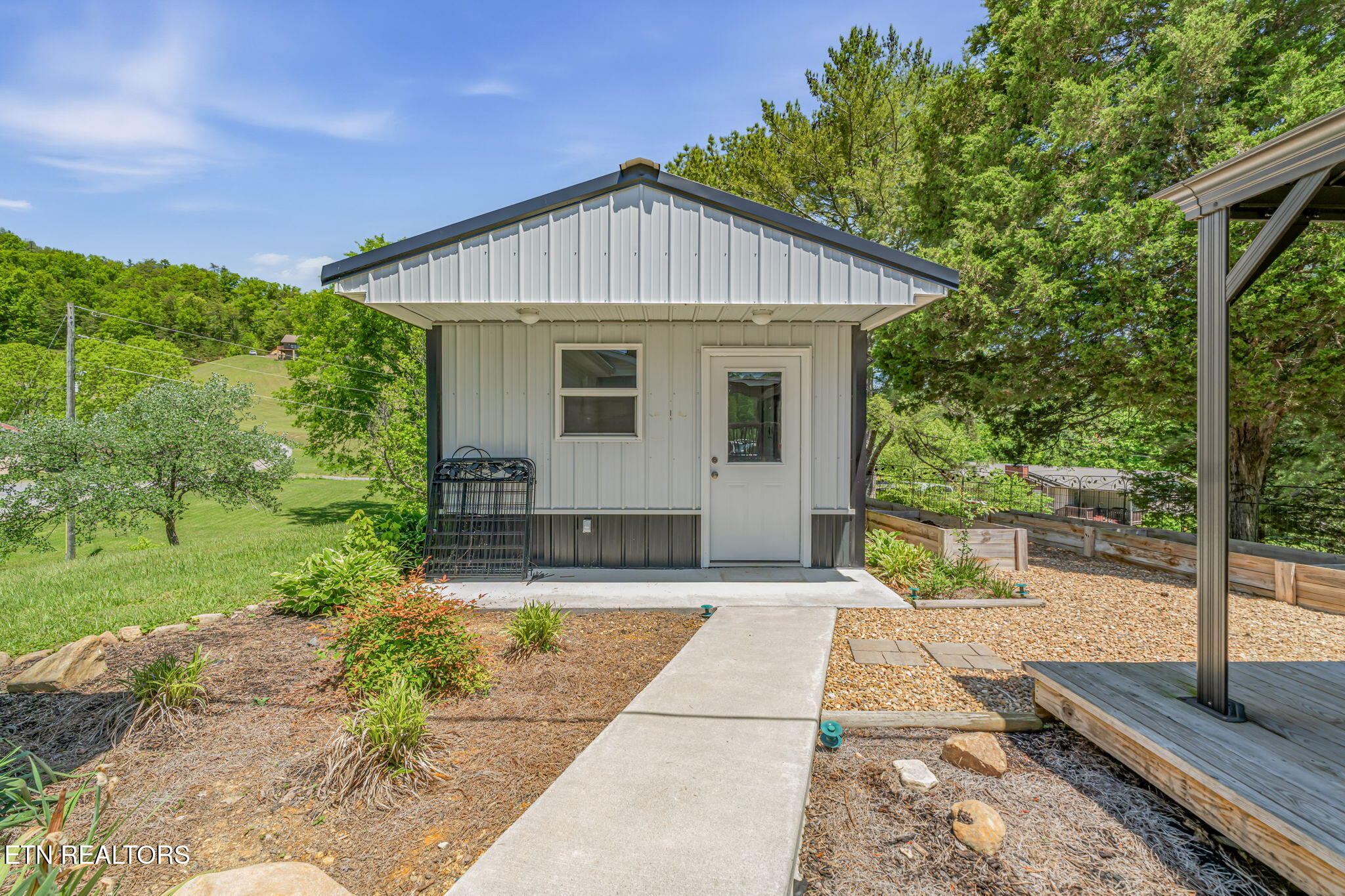 1732 Ed Huff Circle Sevierville TN 37876