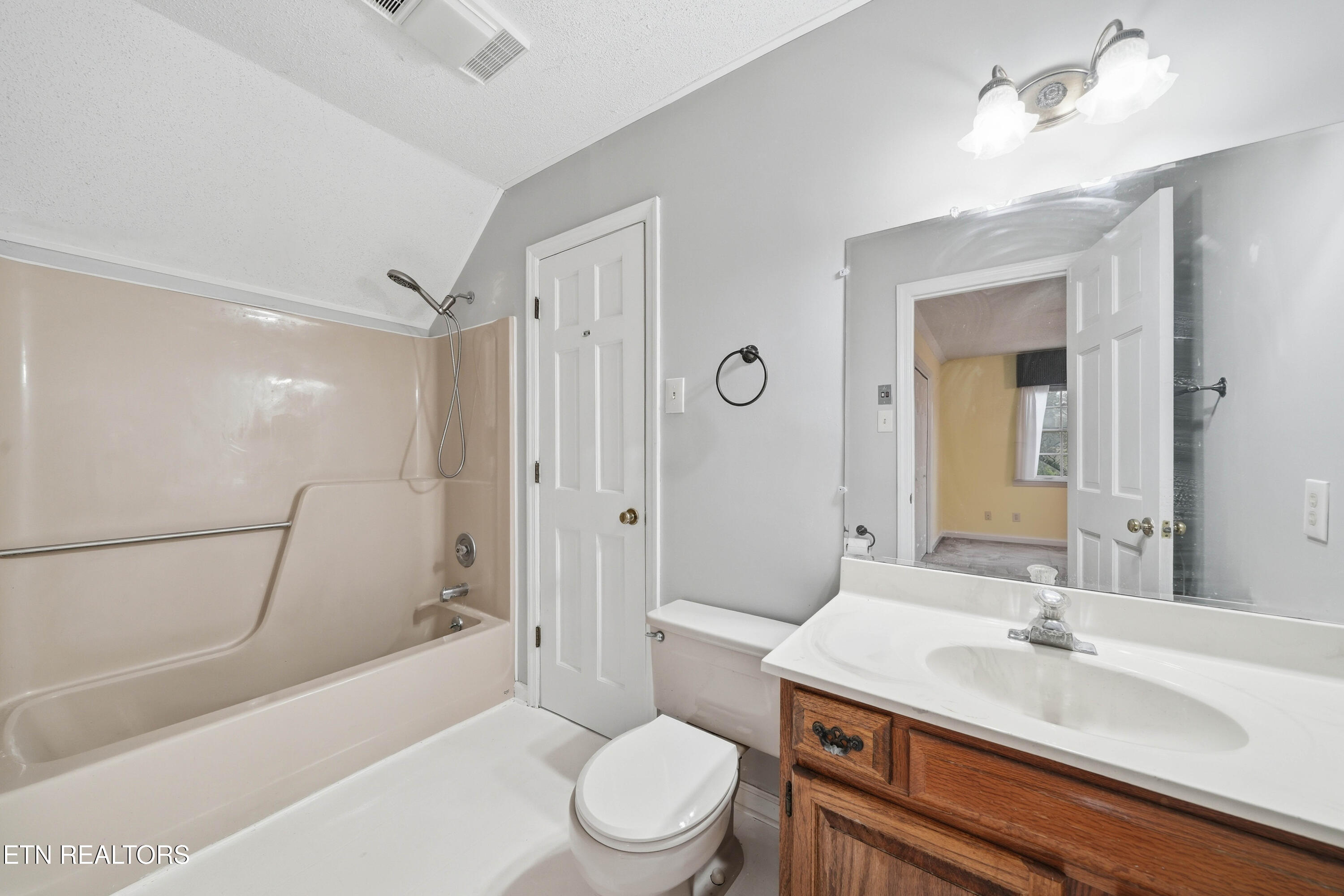 11012 Crosswind Drive Knoxville TN 37934