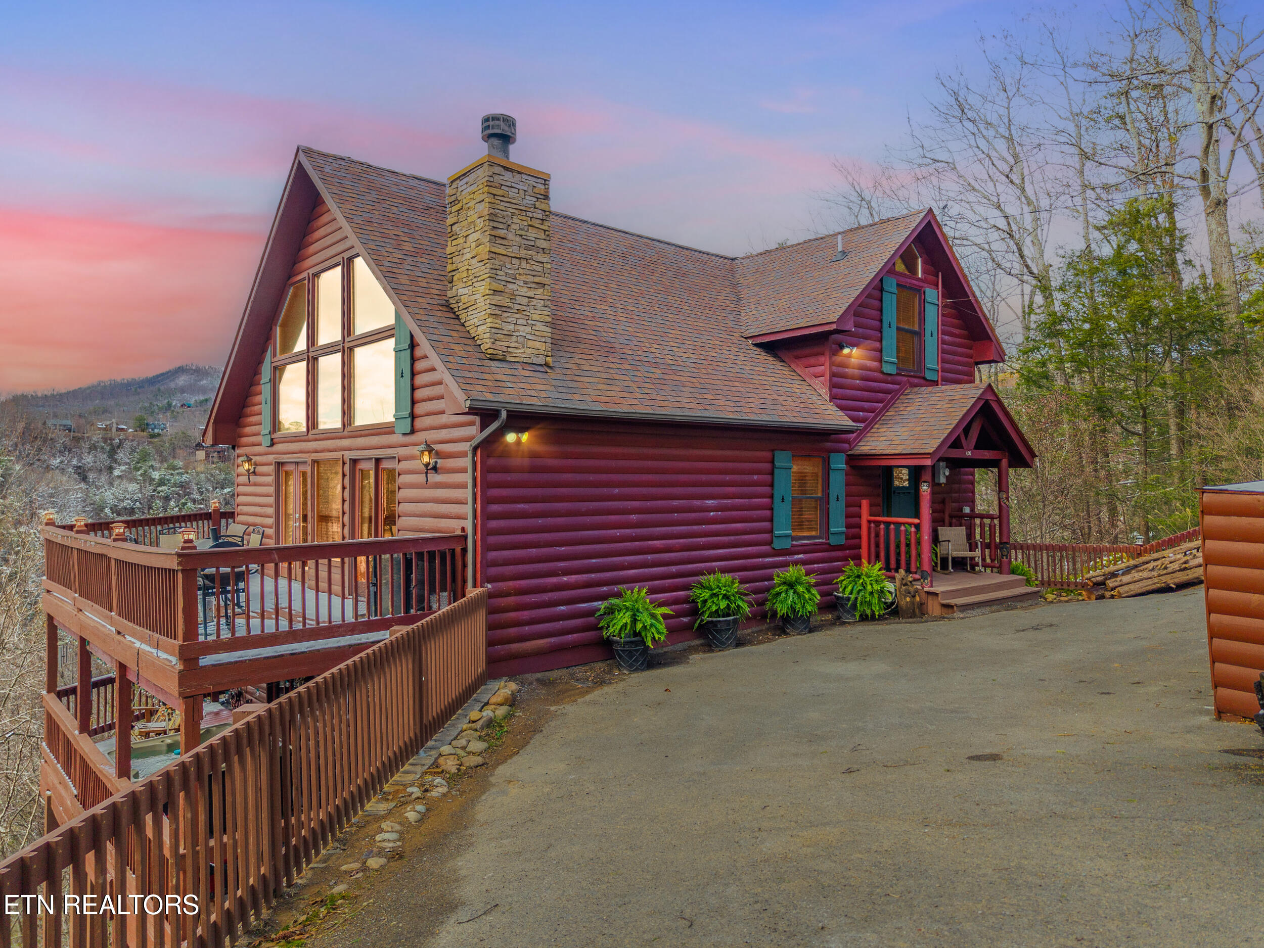 436 Lucerne Way Gatlinburg TN 37738