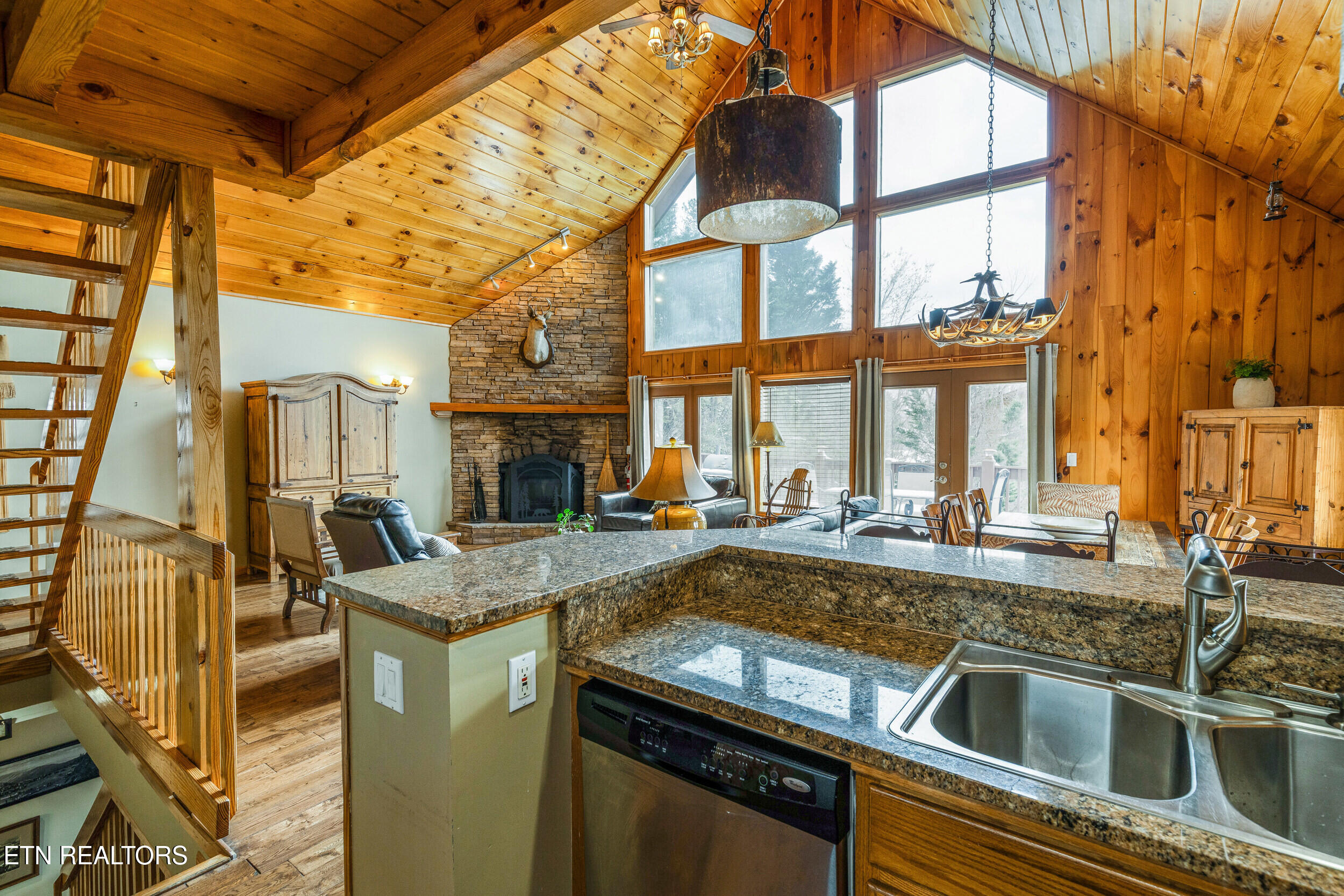 436 Lucerne Way Gatlinburg TN 37738