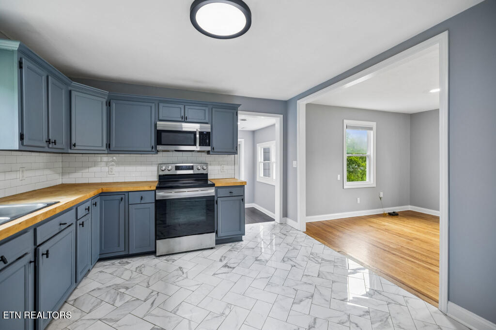 353 Volena Place Knoxville TN 37920