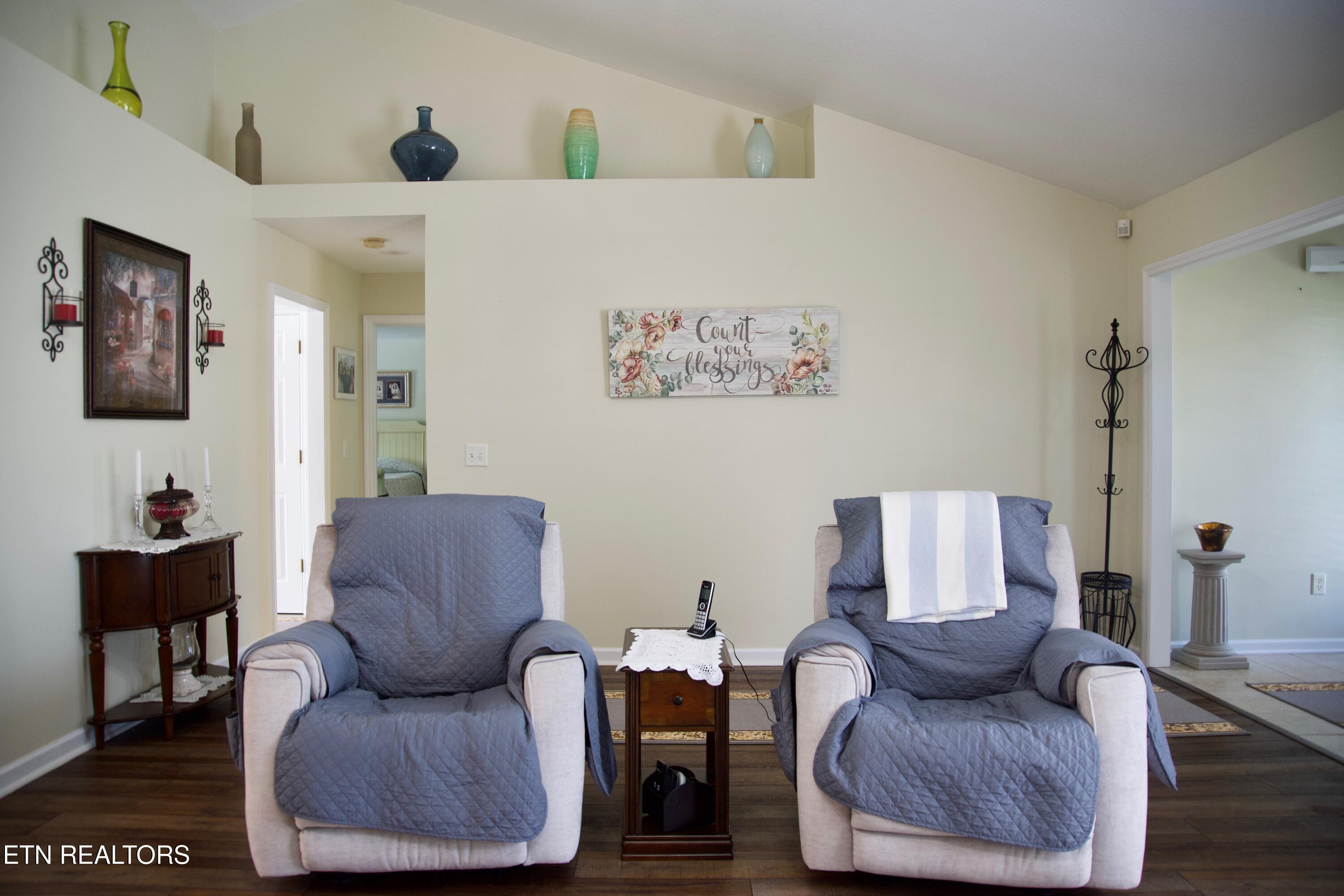 1542 Mandrell Drive Knoxville TN 37918