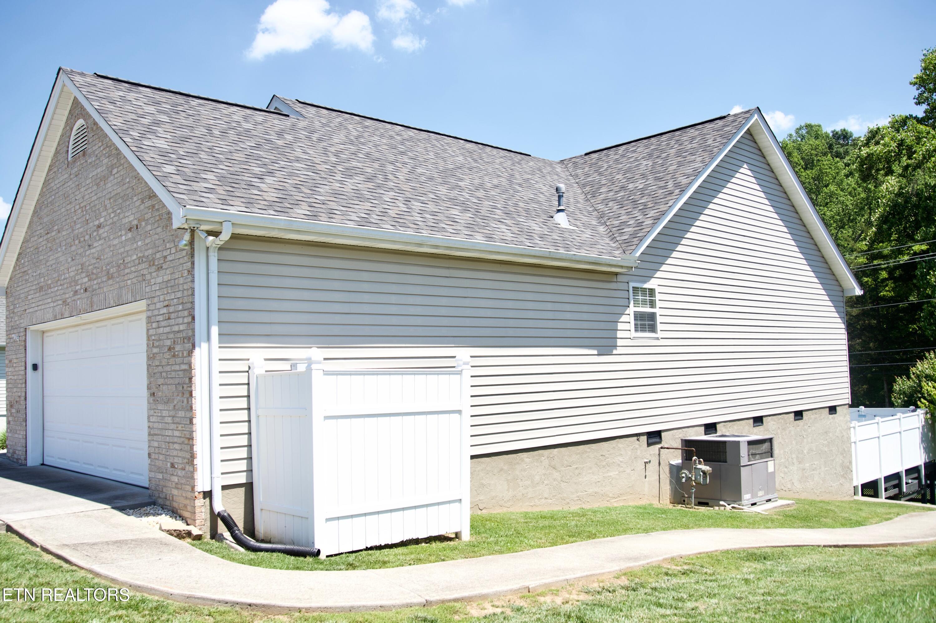 1542 Mandrell Drive Knoxville TN 37918
