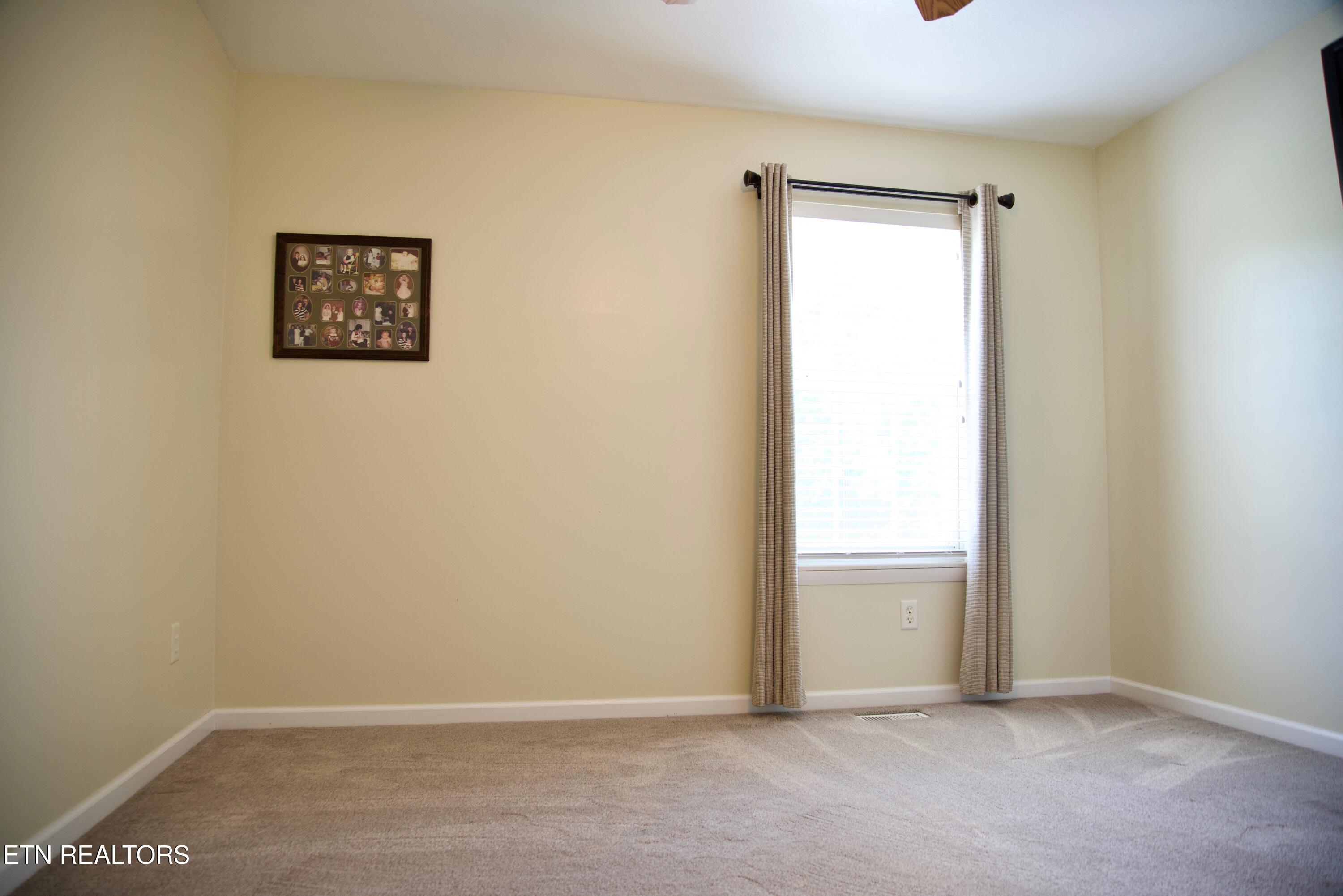 1542 Mandrell Drive Knoxville TN 37918