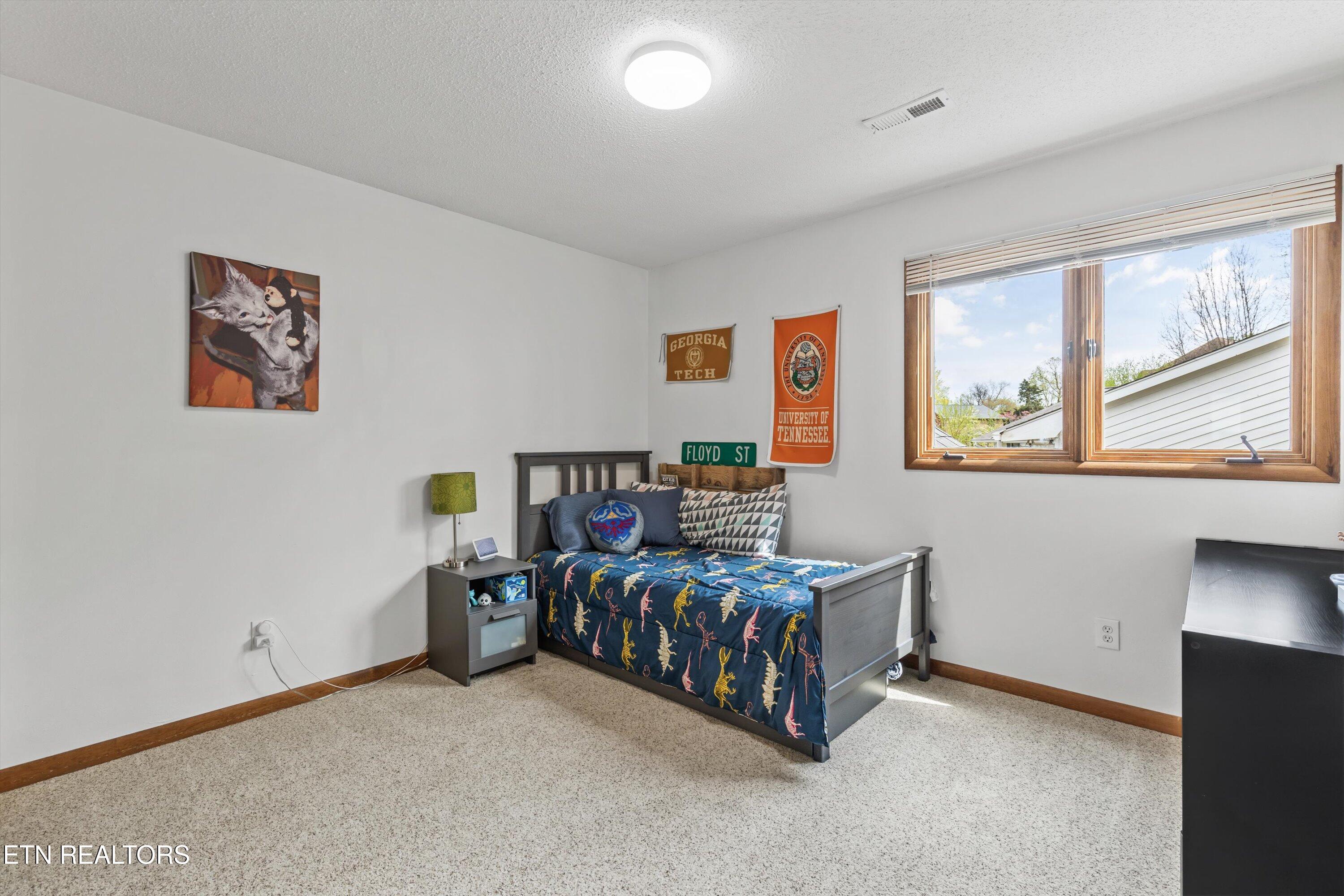 405 Sugarwood Drive Knoxville TN 37934