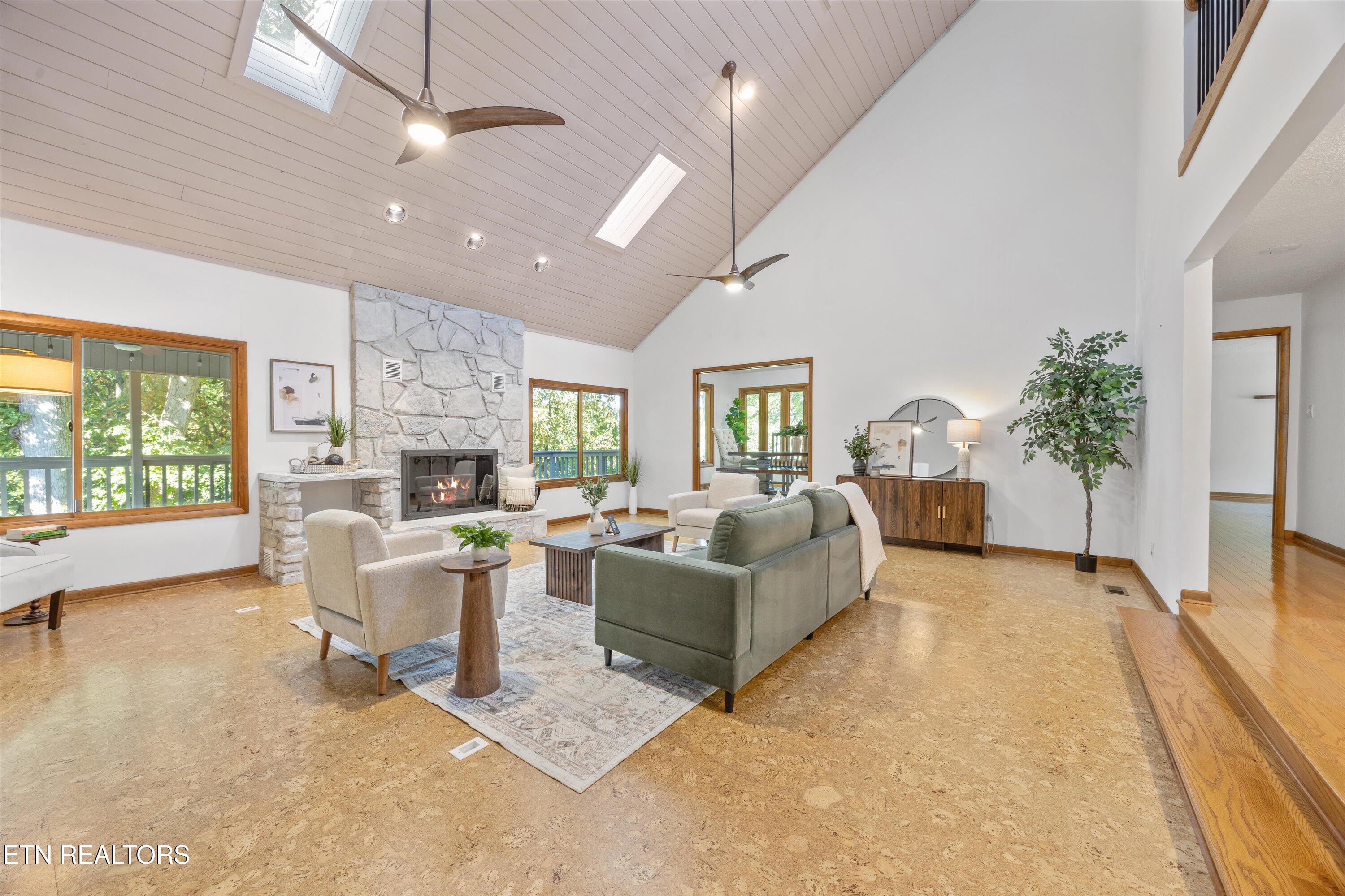 405 Sugarwood Drive Knoxville TN 37934