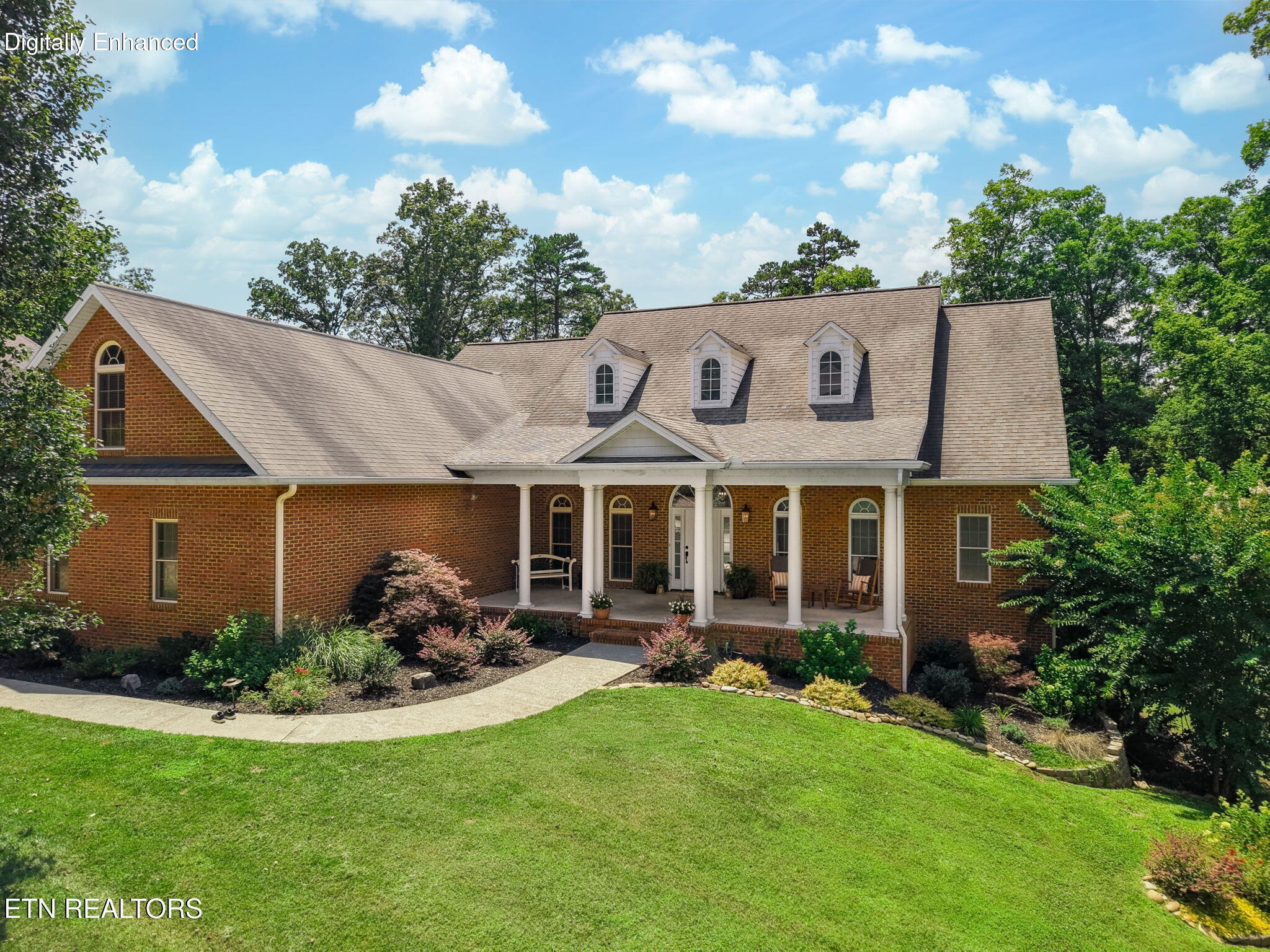 2201 Majestic Circle Dandridge TN 37725