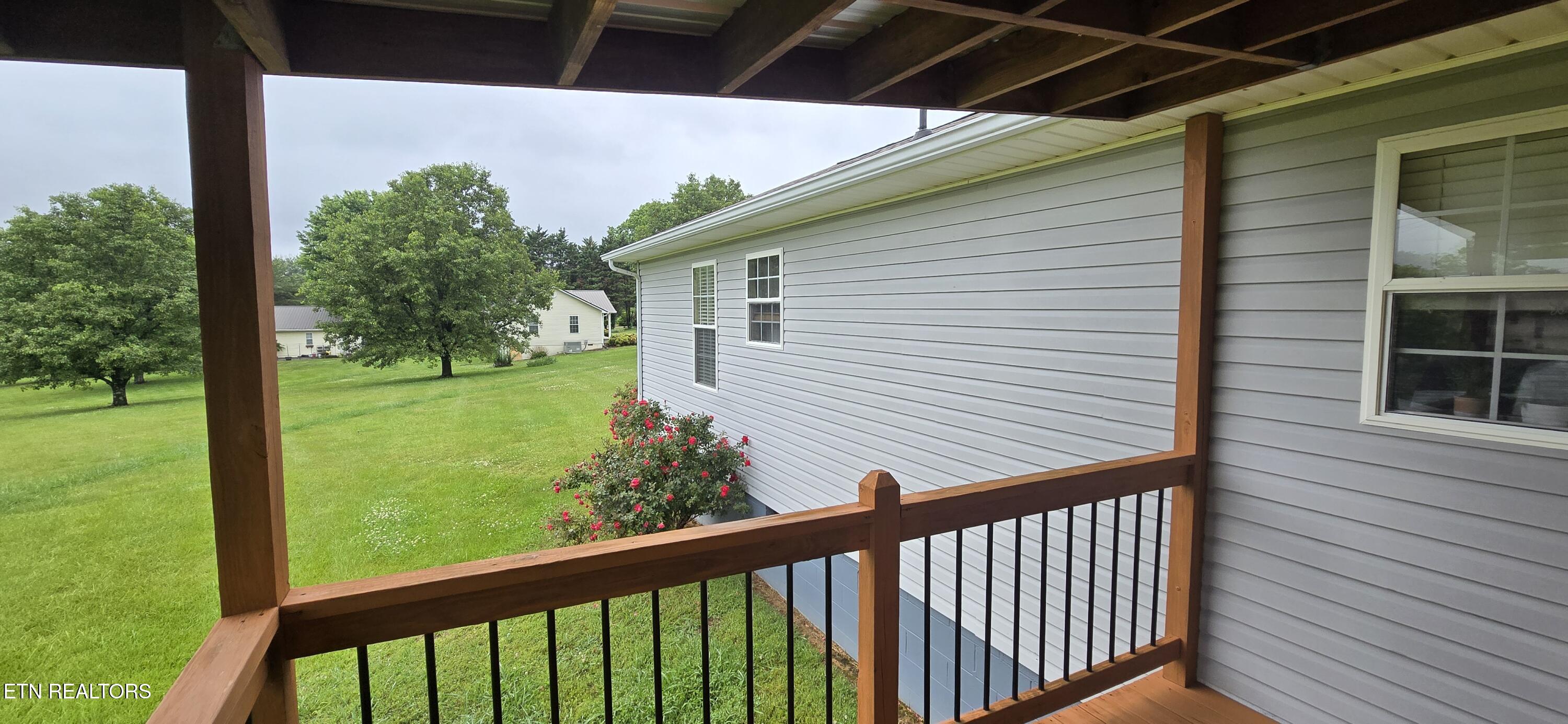 144 Vineyard Road Sweetwater TN 37874