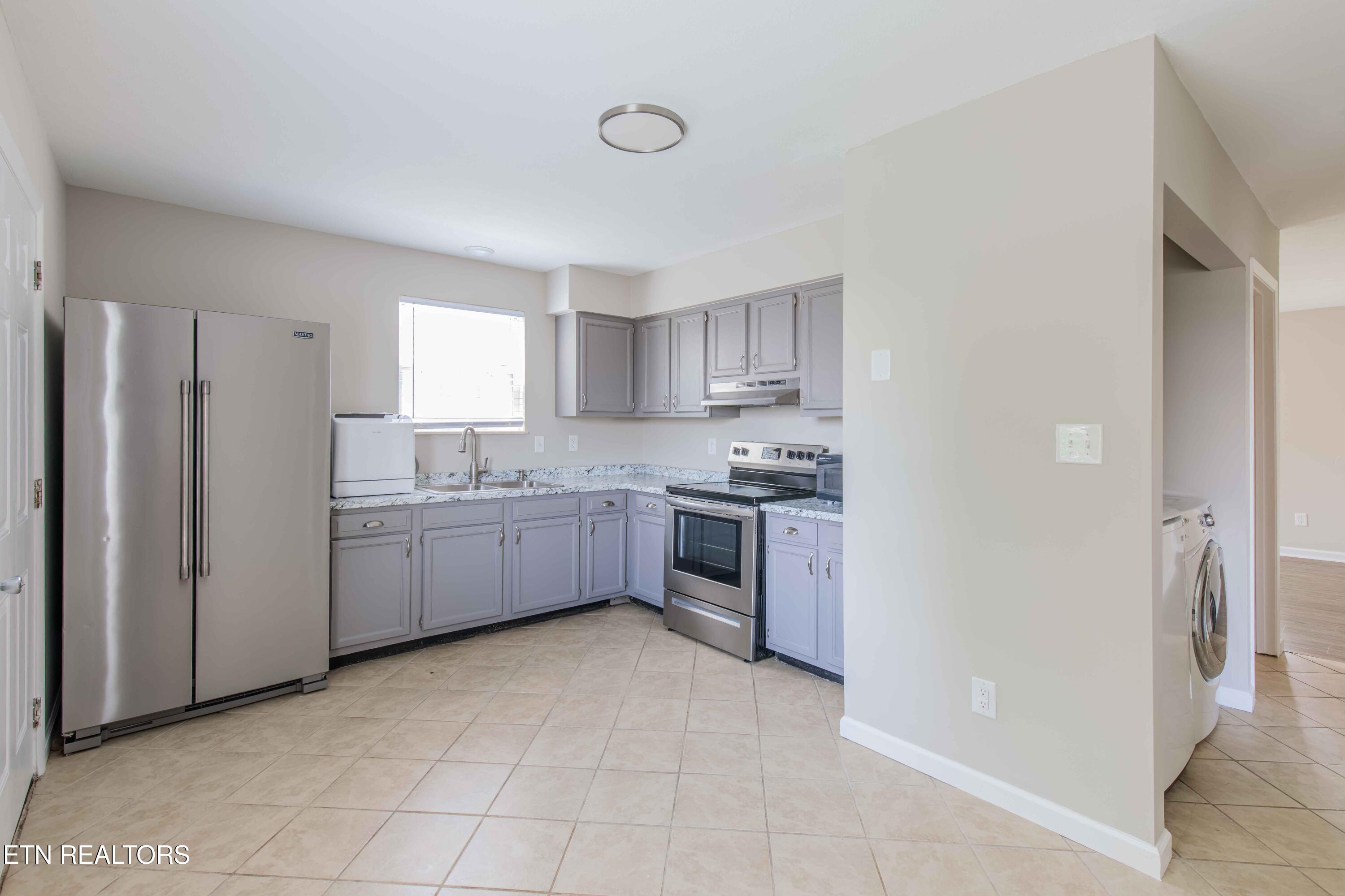 834 Belleaire Avenue Knoxville TN 37921