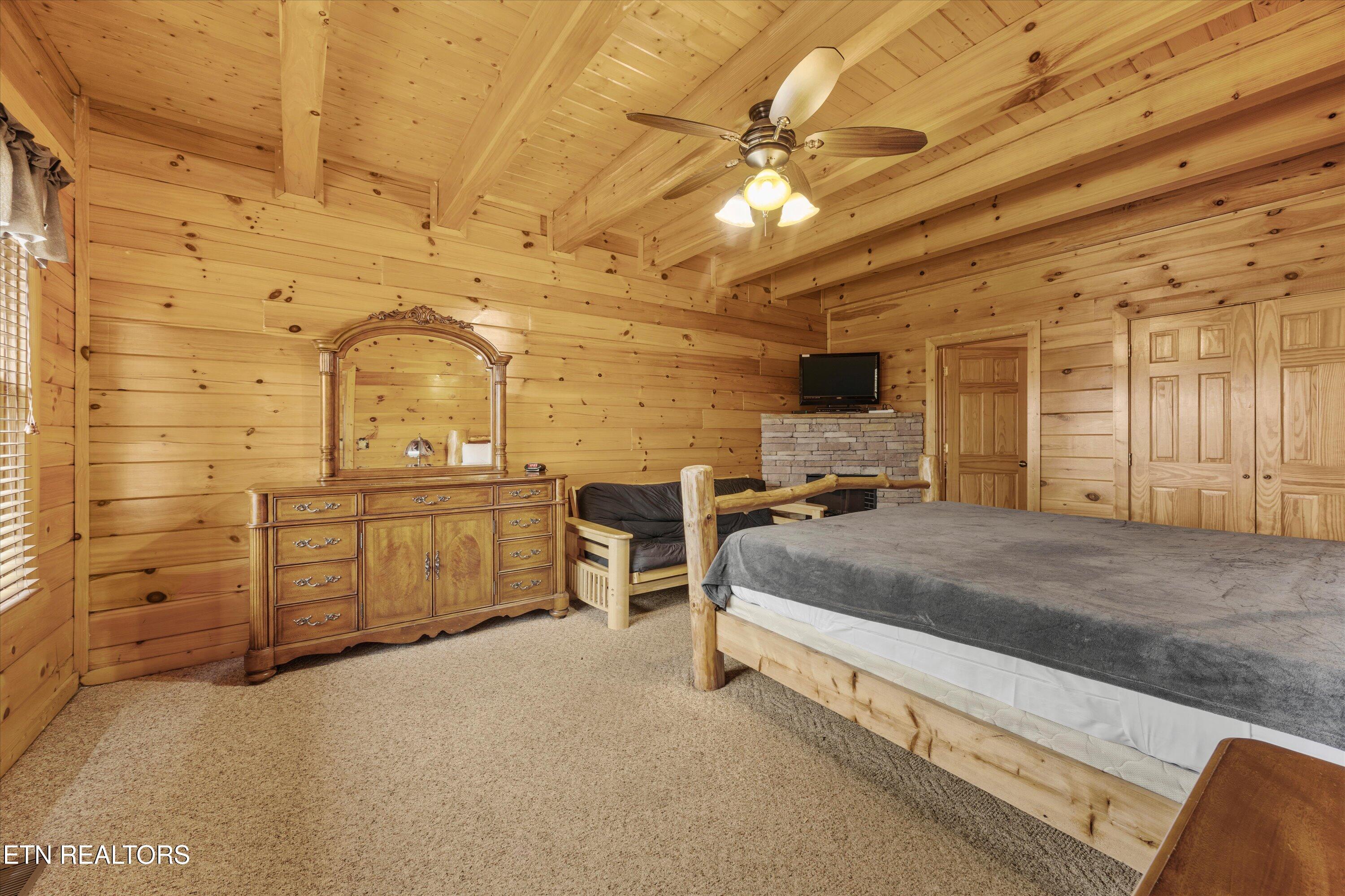 1723 High Rock Way Sevierville TN 37862