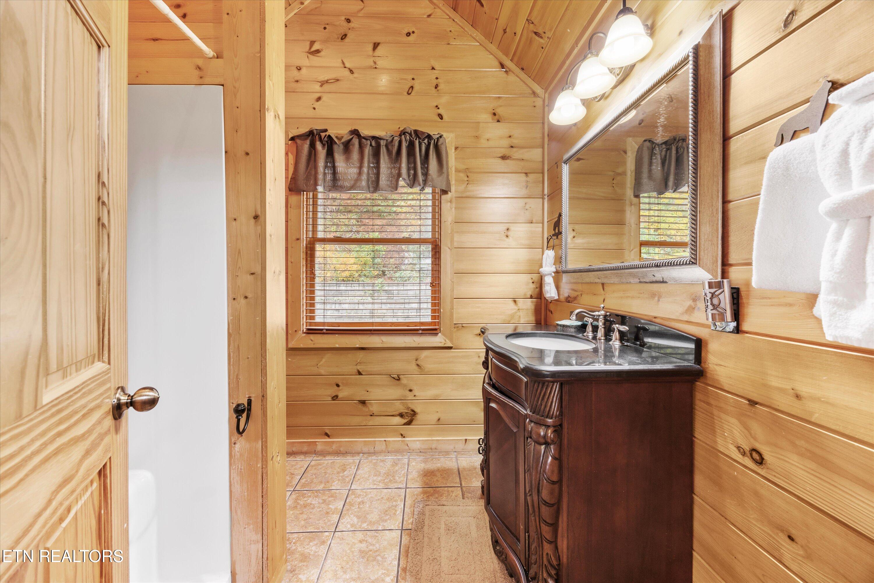 1723 High Rock Way Sevierville TN 37862