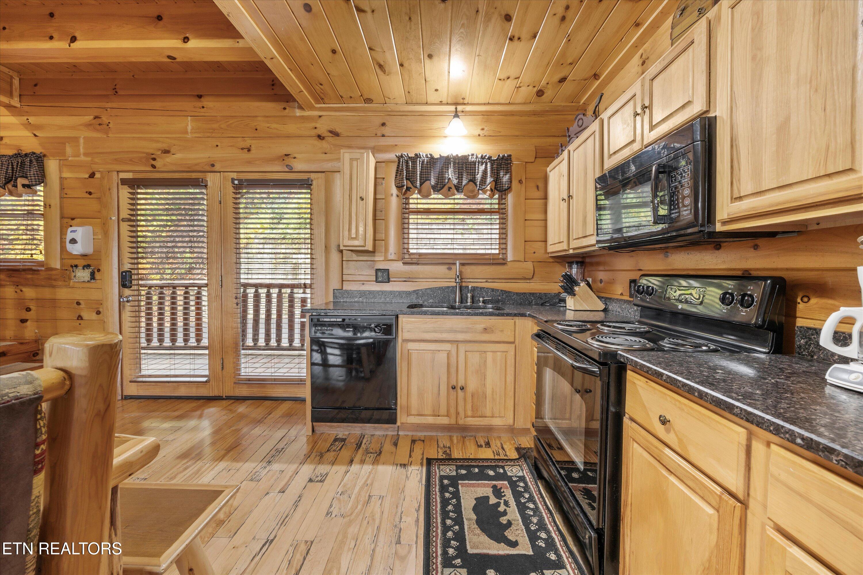 1723 High Rock Way Sevierville TN 37862