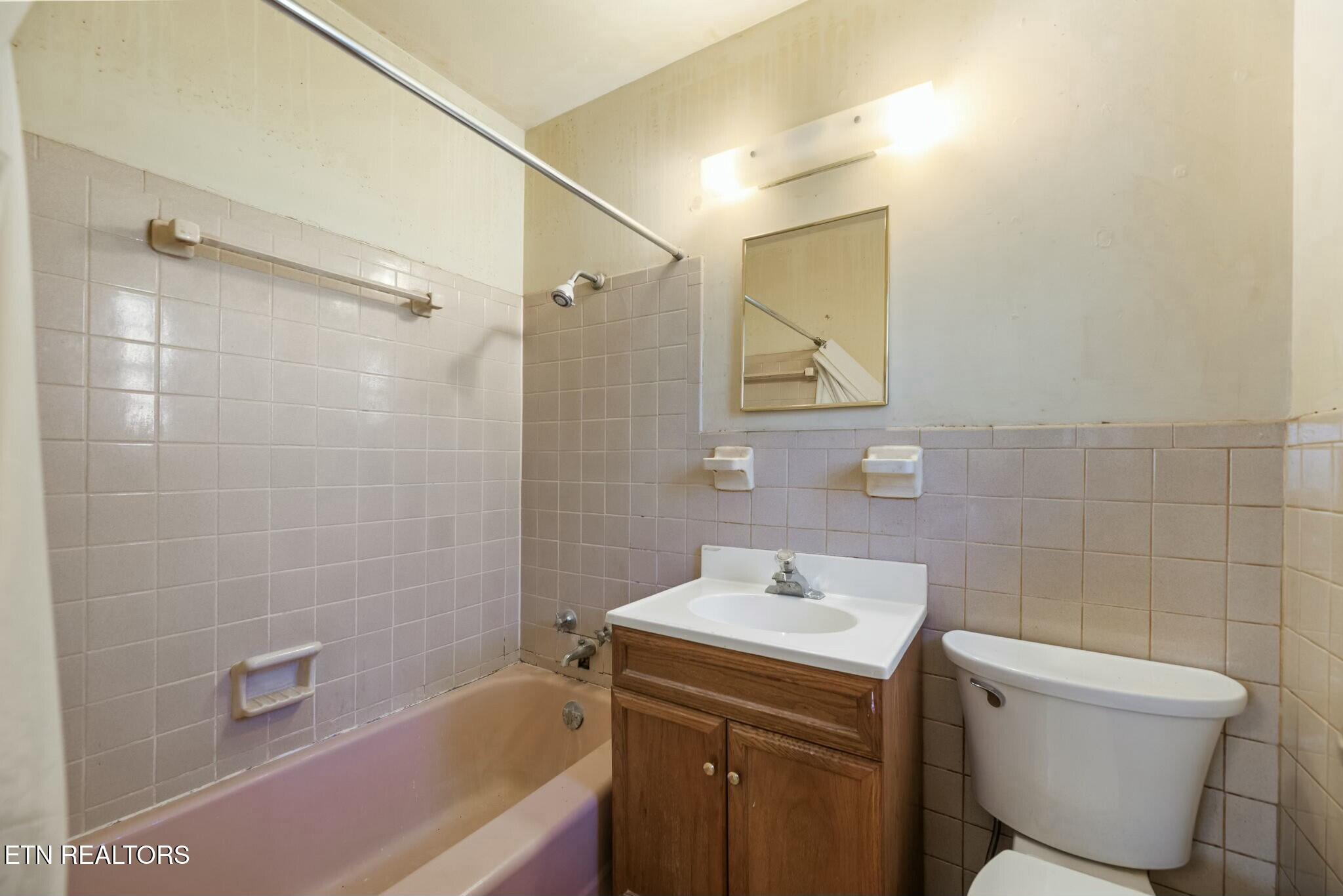 2629 Rahn Avenue Maryville TN 37804