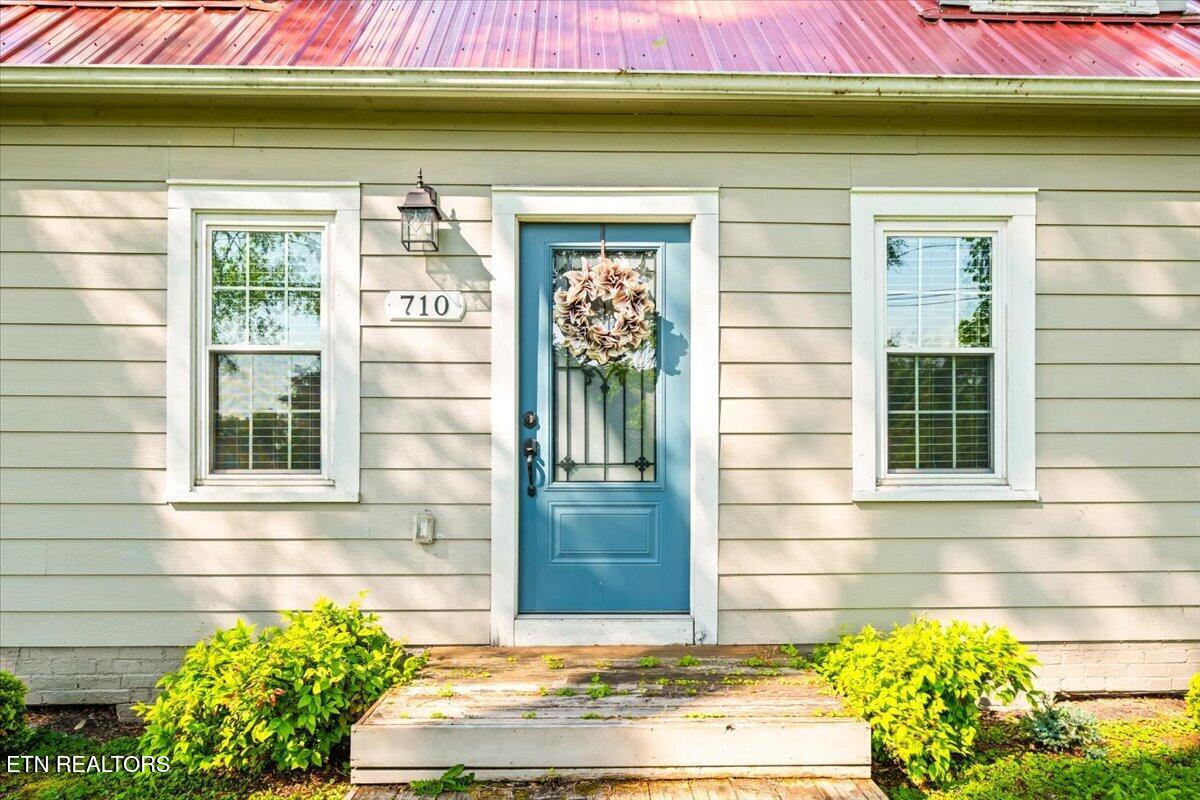 710 S Tennessee Avenue Lafollette TN 37766